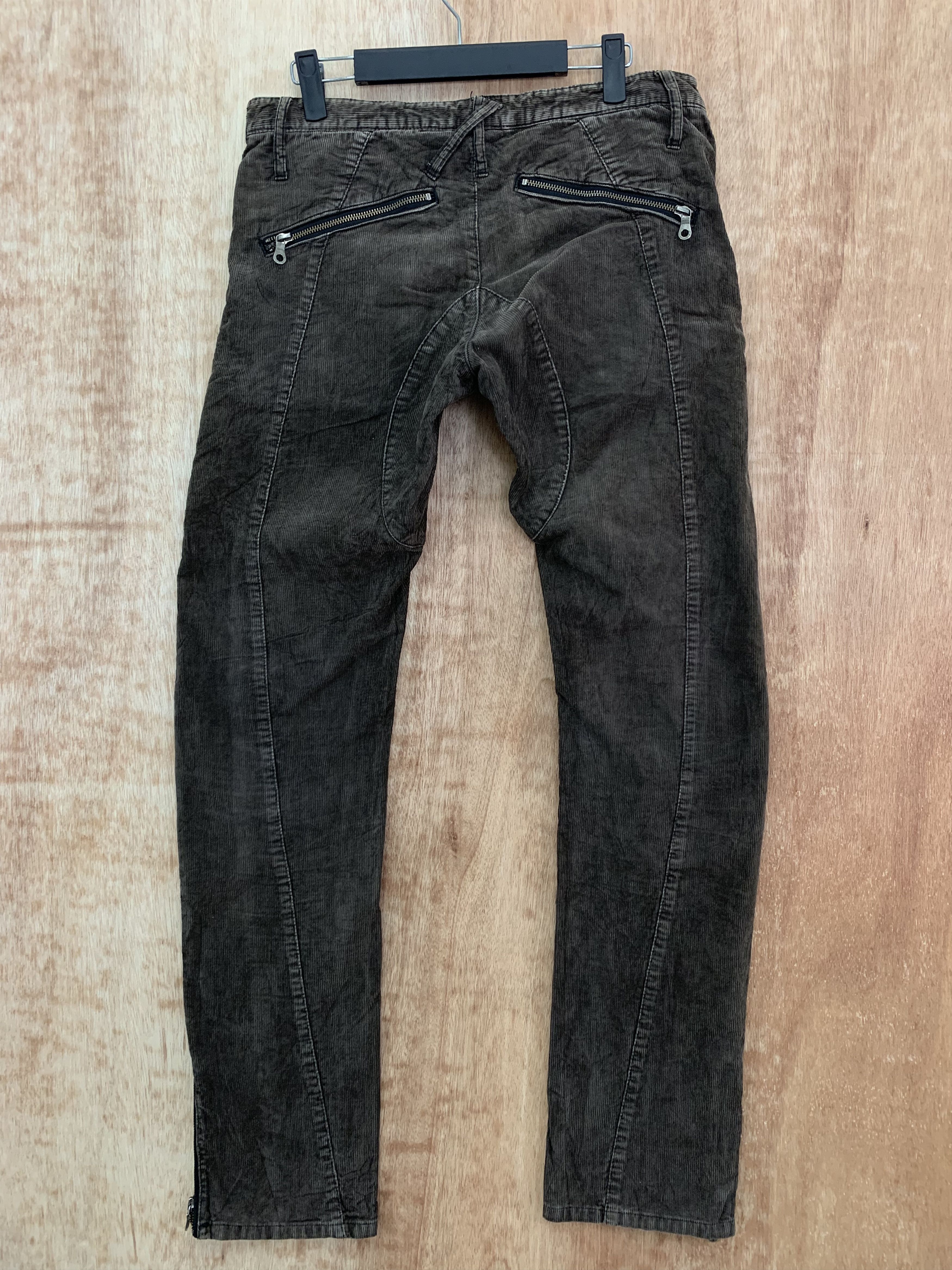 Japanese Brand Conduroy Pants Curve Style Japanese Branded Zipper Pocket Size US 31 - 8 Thumbnail
