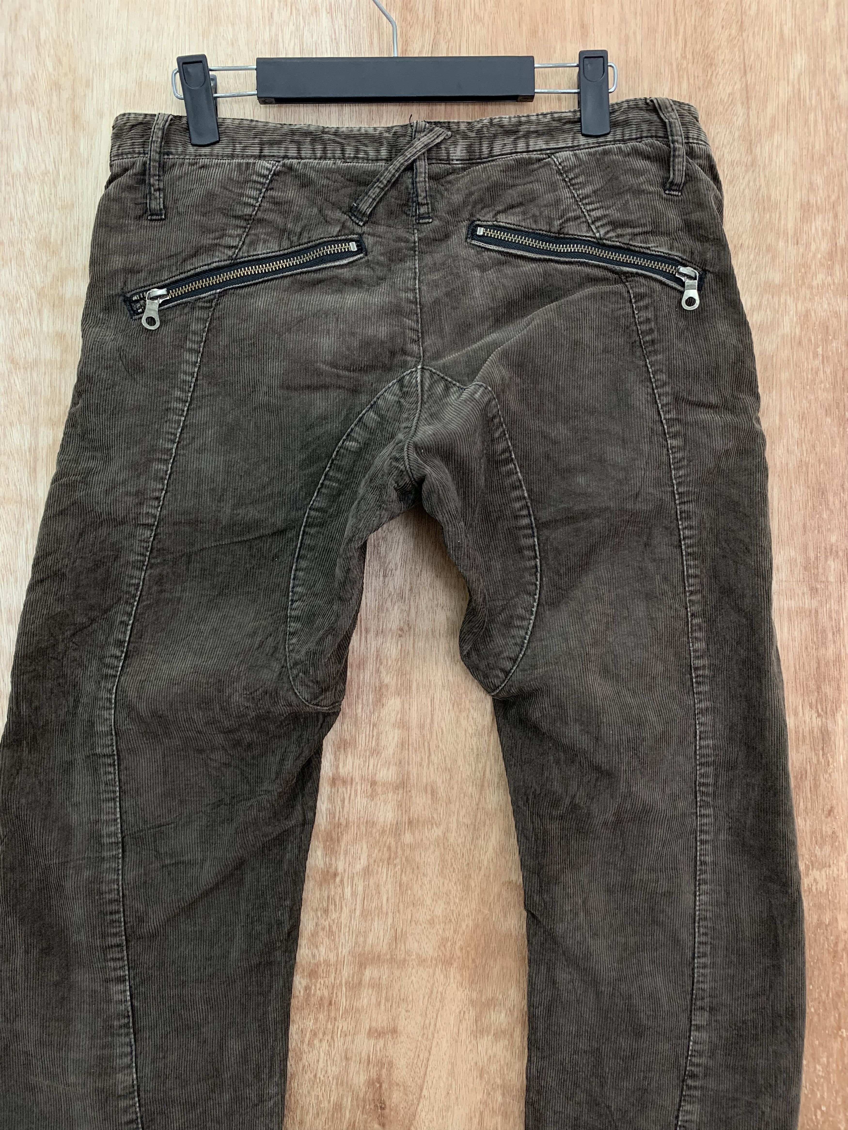 Japanese Brand Conduroy Pants Curve Style Japanese Branded Zipper Pocket Size US 31 - 10 Thumbnail