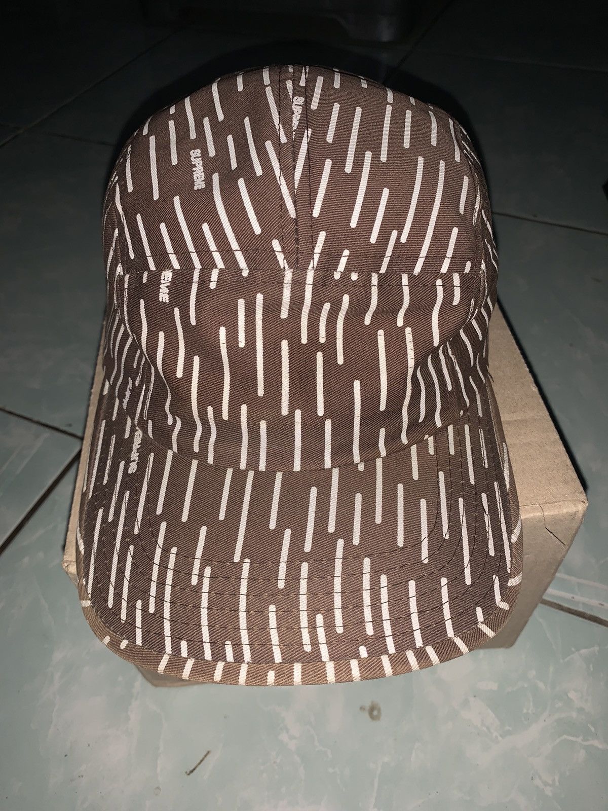 Supreme × Vintage Vintage 2001 Supreme Raindrop 5 Panel Camp Cap Size ONE SIZE - 1 Thumbnail