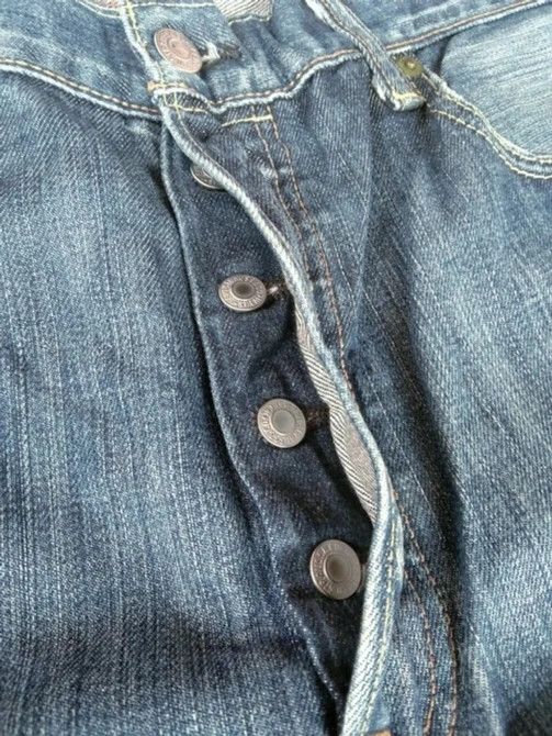 Levi's Vintage Levi's 501 Faded Blue Distressed Jeans 36x33 Size US 36 / EU 52 - 5 Thumbnail