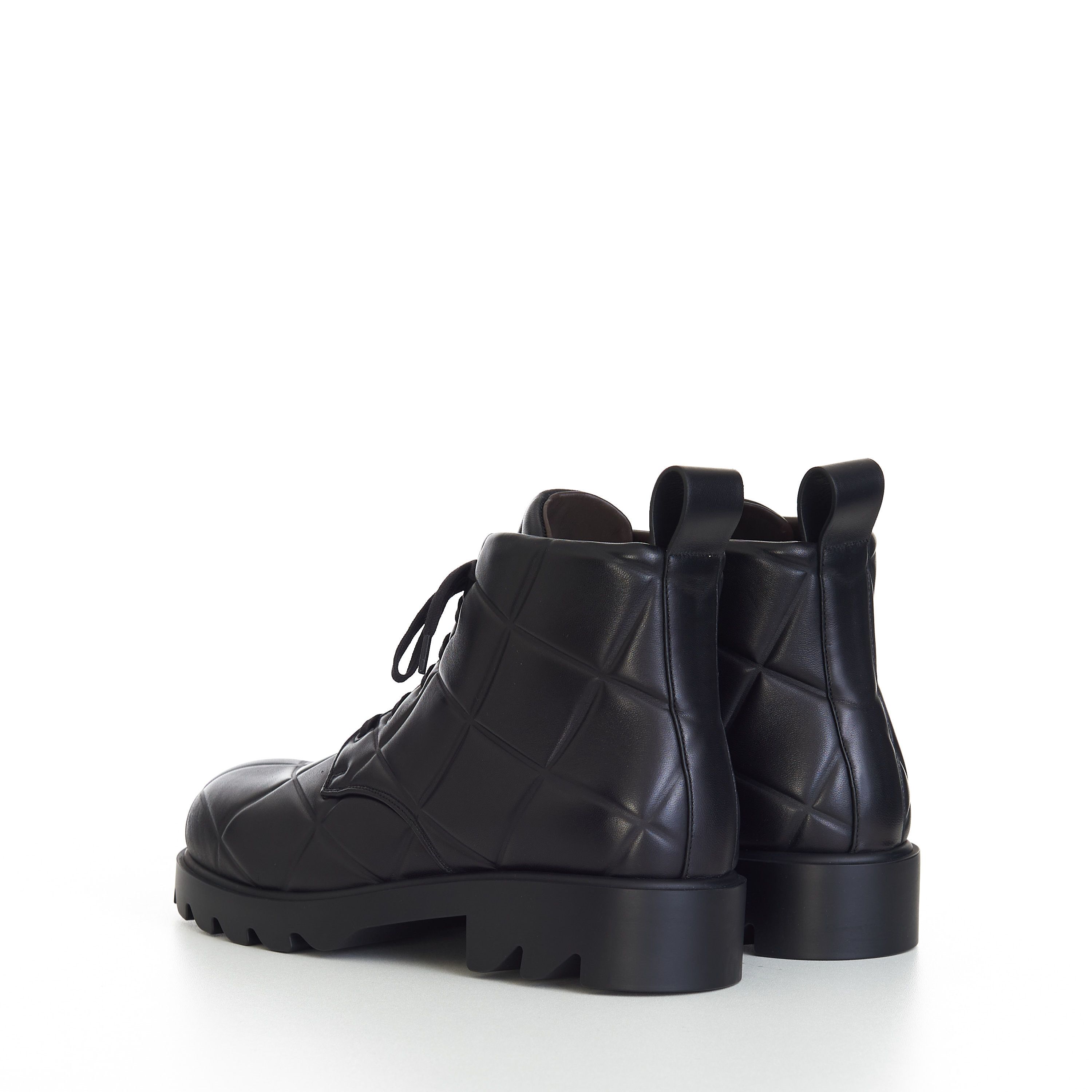 Bottega Veneta "Strut Grid" Lace-up Ankle Boots In Black Padded Leather Size US 11 / EU 44 - 6 Thumbnail