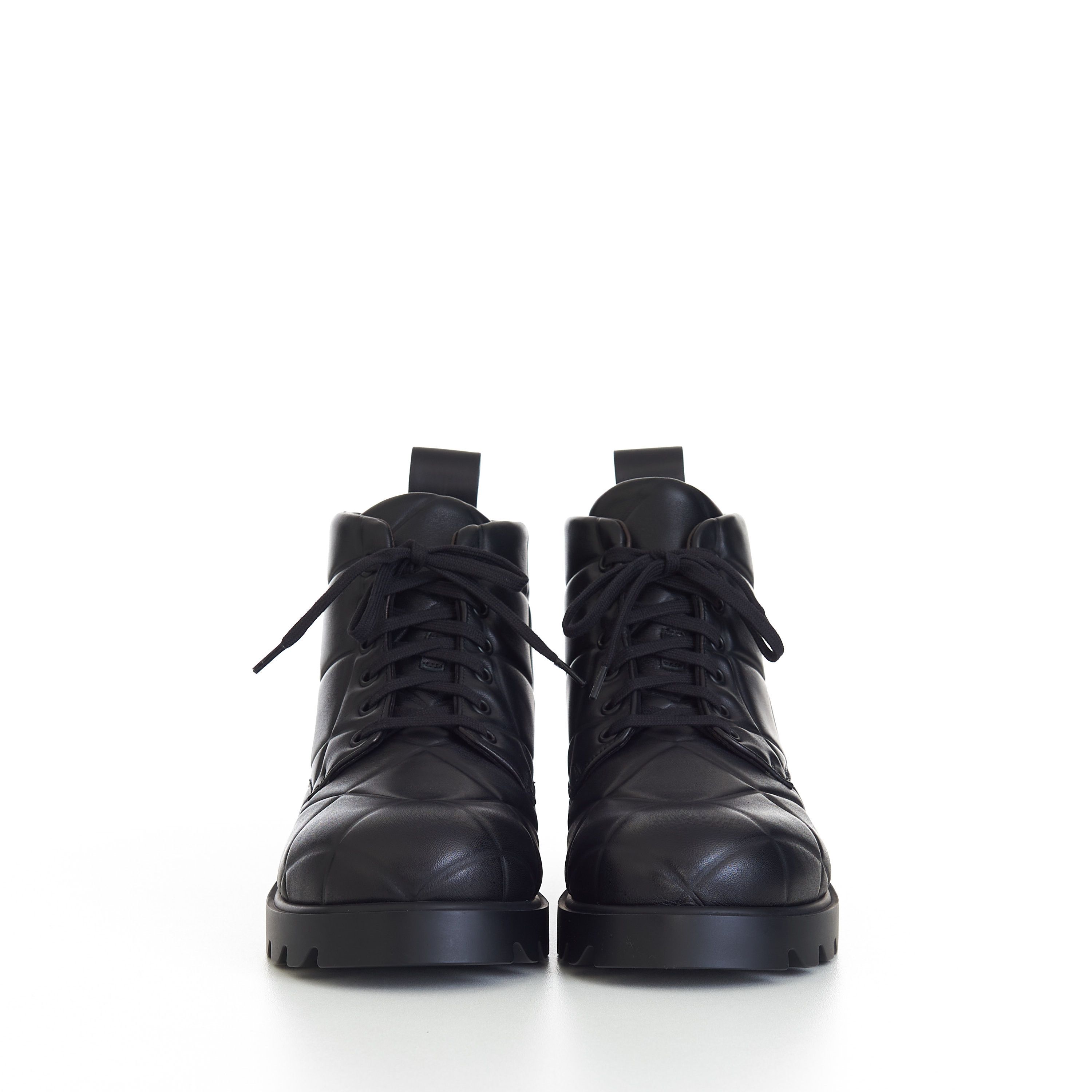 Bottega Veneta "Strut Grid" Lace-up Ankle Boots In Black Padded Leather Size US 11 / EU 44 - 3 Thumbnail