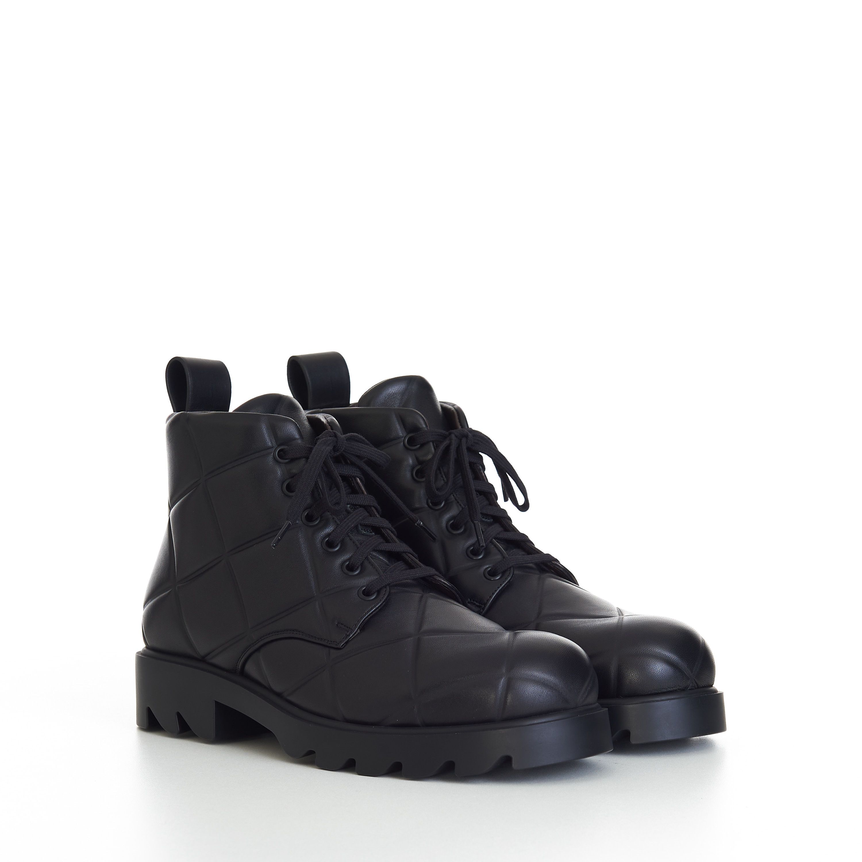 Bottega Veneta "Strut Grid" Lace-up Ankle Boots In Black Padded Leather Size US 11 / EU 44 - 2 Thumbnail