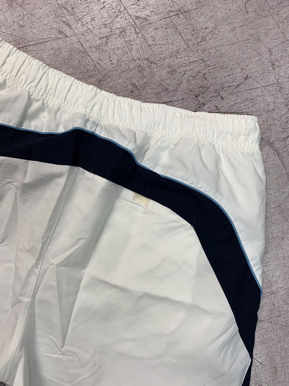 Nike Nike Sportswear Vintage Shorts Size US 32 / EU 48 - 7 Thumbnail