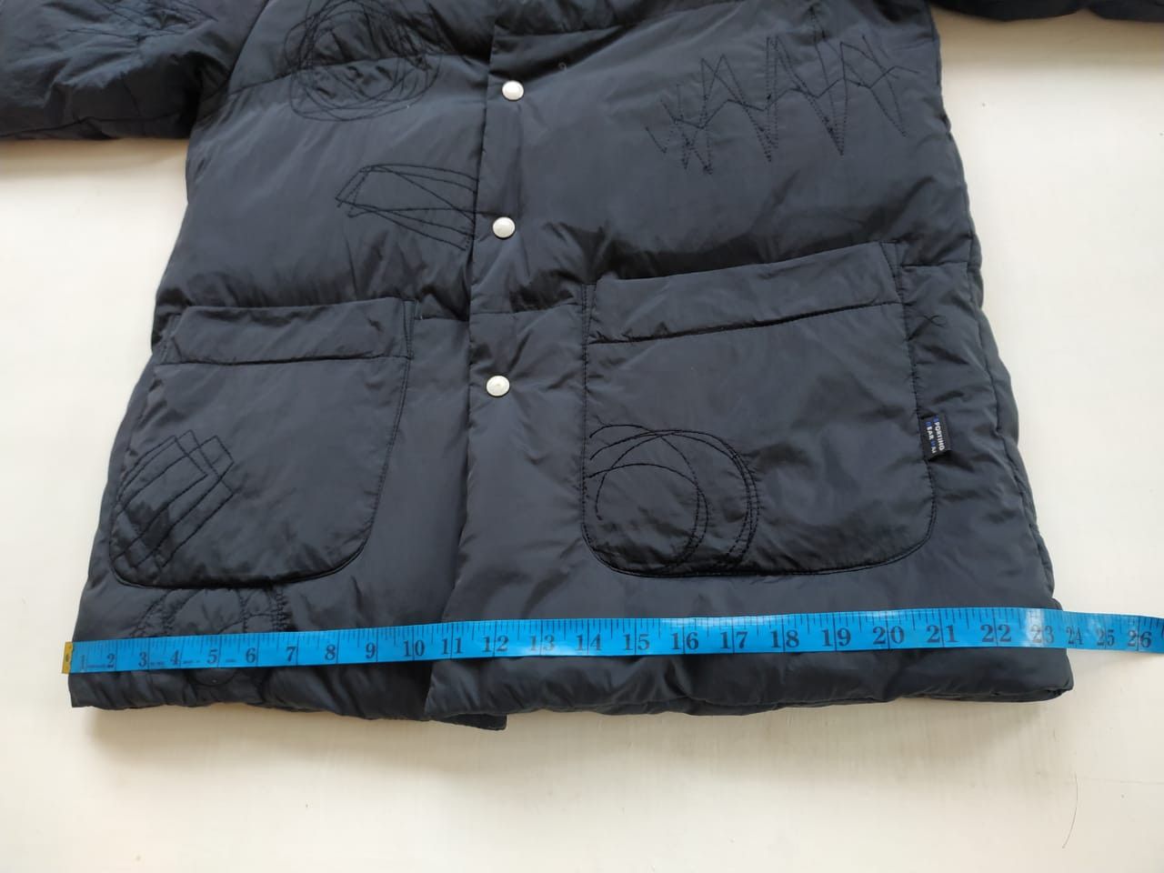 Hai Sporting Gear Fit S to M, Reversible Geometric-Stitch Pattern Down Jacket Size US M / EU 48-50 / 2 - 21 Thumbnail