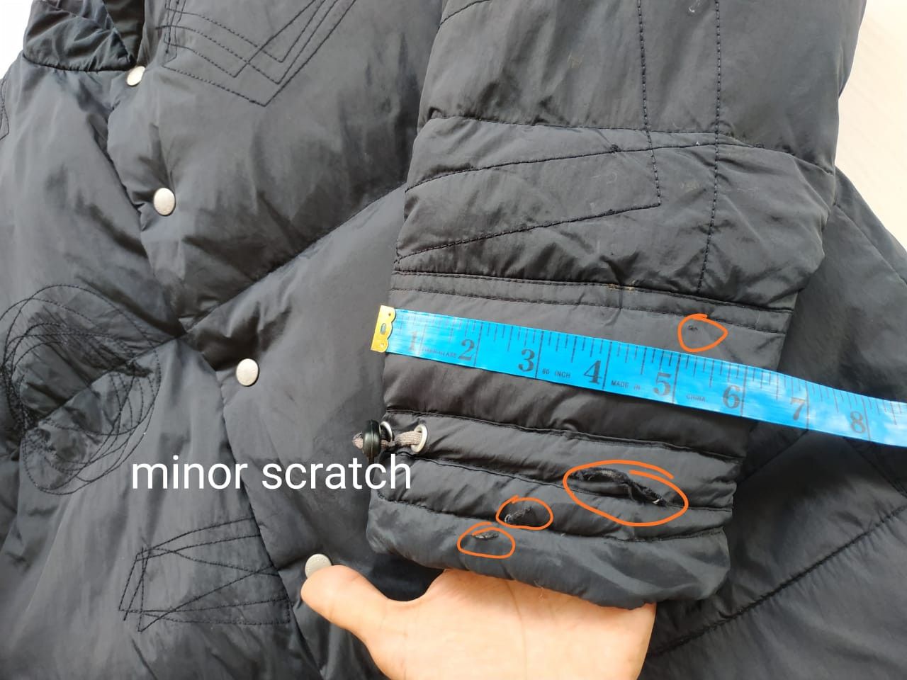 Hai Sporting Gear Fit S to M, Reversible Geometric-Stitch Pattern Down Jacket Size US M / EU 48-50 / 2 - 12 Thumbnail