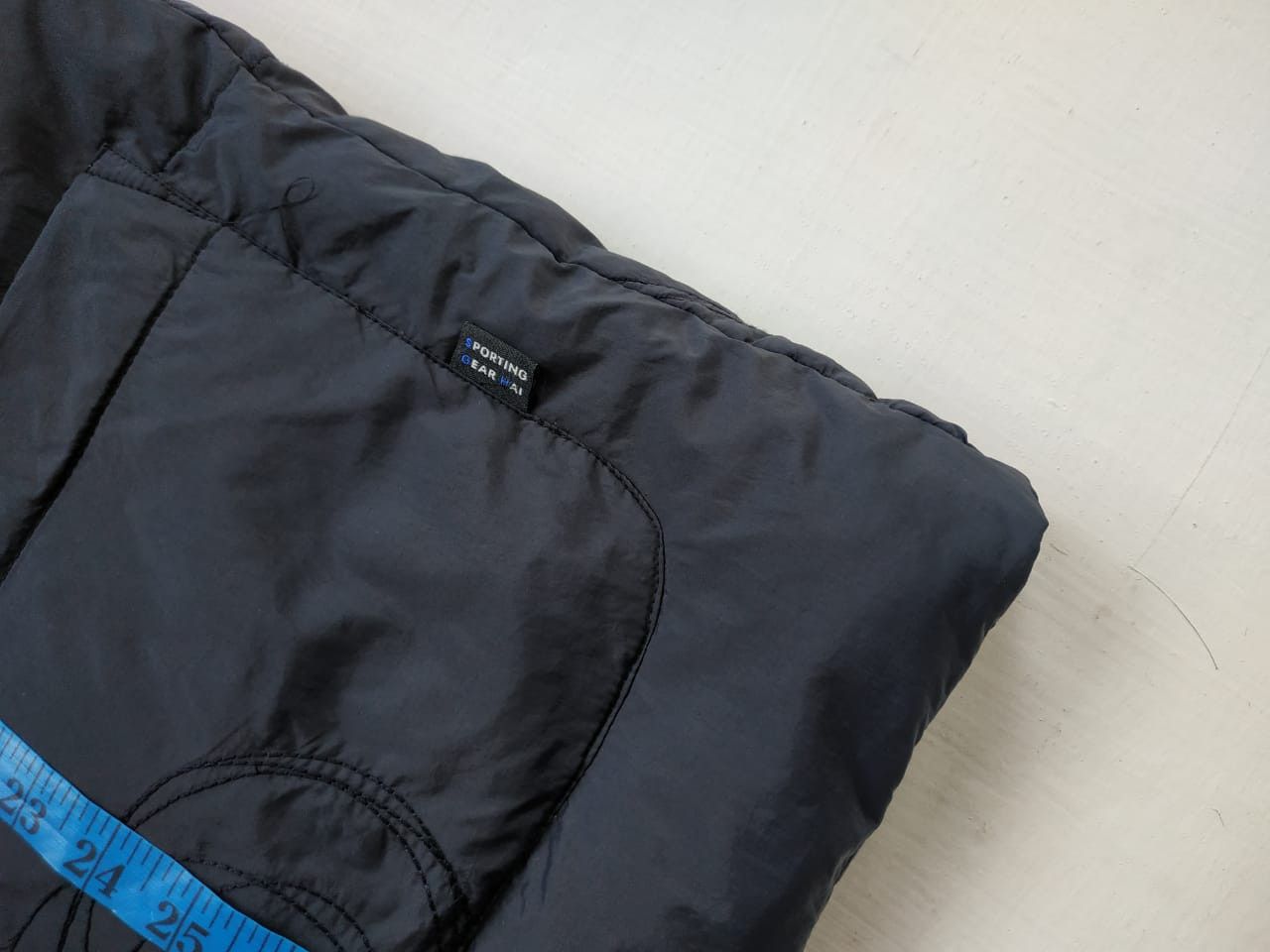 Hai Sporting Gear Fit S to M, Reversible Geometric-Stitch Pattern Down Jacket Size US M / EU 48-50 / 2 - 20 Thumbnail
