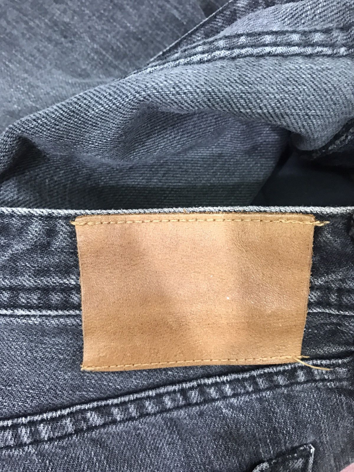 Japanese Brand Made in Japan Paranoid Distressed Denim Jeans Size US 34 / EU 50 - 10 Thumbnail