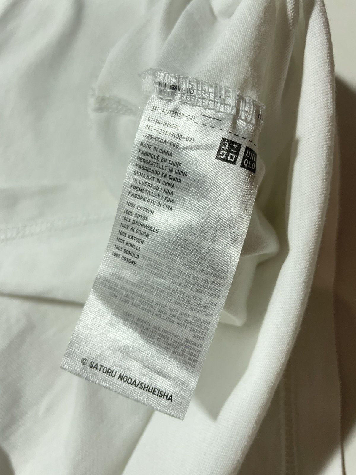 Uniqlo Uniqlo Golden Kamuy Anime T-shirt Size US XS / EU 42 / 0 - 5 Thumbnail