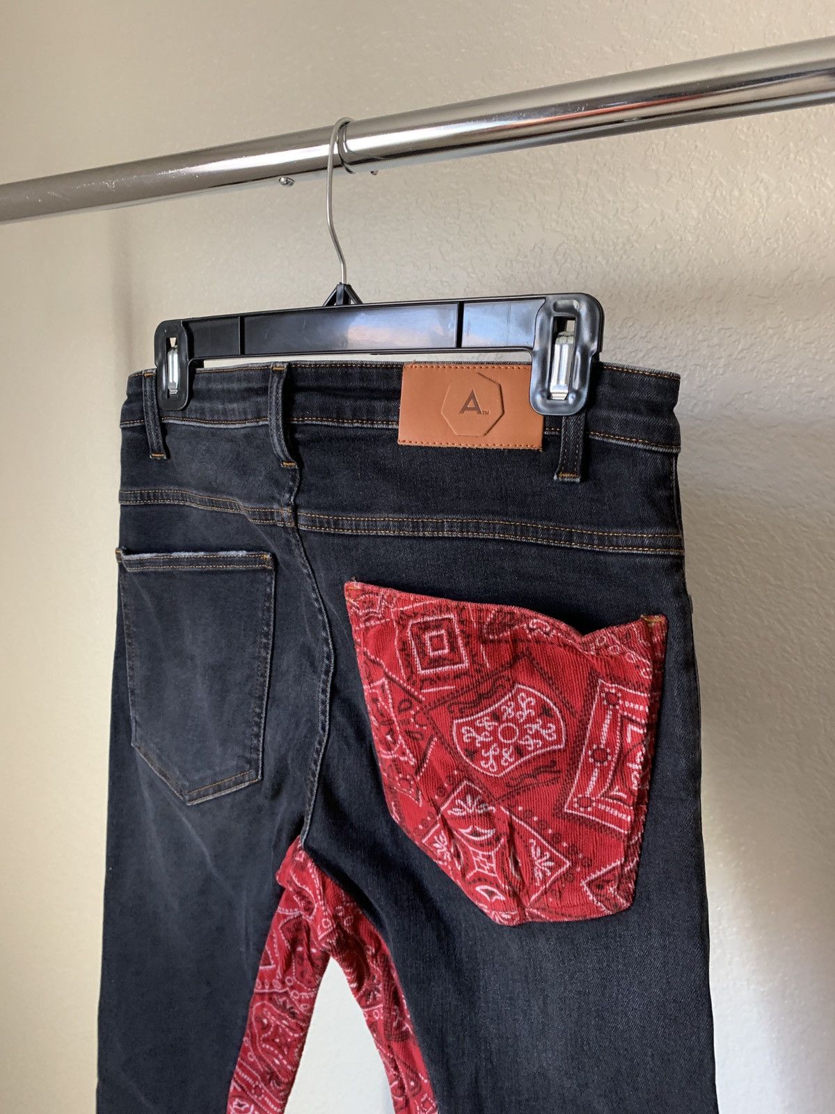 Alchemist $500 Red Bandana Paisley Skinny Denim Jeans Size US 29 - 6 Thumbnail