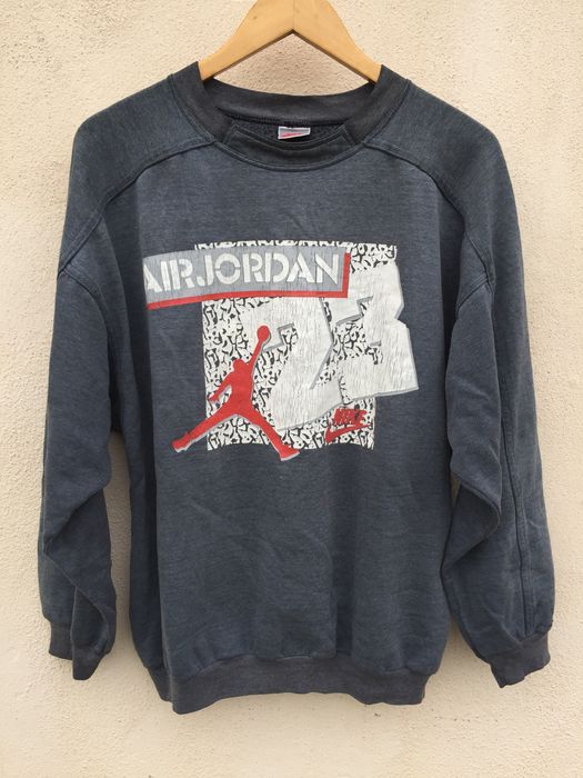 Vintage jordan online sweater