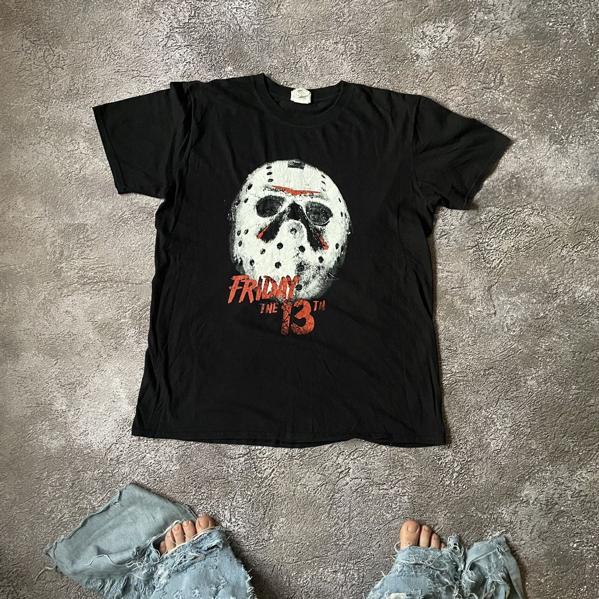 Vintage Vintage 90s Friday the 13th Graphic Tee Horror Grunge Boxy L Size US L / EU 52-54 / 3 - 1 Thumbnail