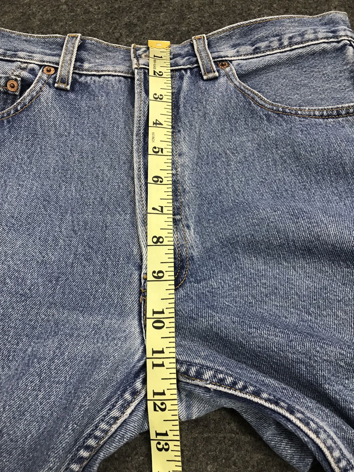 Levi's Vintage Clothing × Vintage Vintage Levi’s 501 Classic Distressed Denim Jeans Straight Size US 31 - 18 Thumbnail