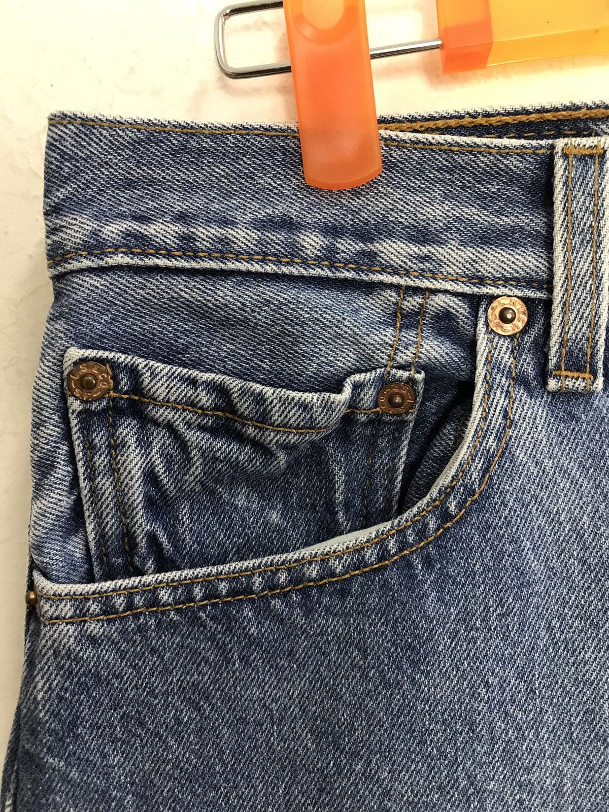 Levi's Vintage Clothing × Vintage Vintage Levi’s 501 Classic Distressed Denim Jeans Straight Size US 31 - 7 Thumbnail