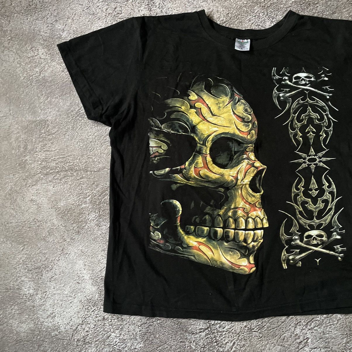 Vintage Vintage Y2K Goth Skull Graphic Tee Black Oversized Faded M Size US M / EU 48-50 / 2 - 4 Thumbnail