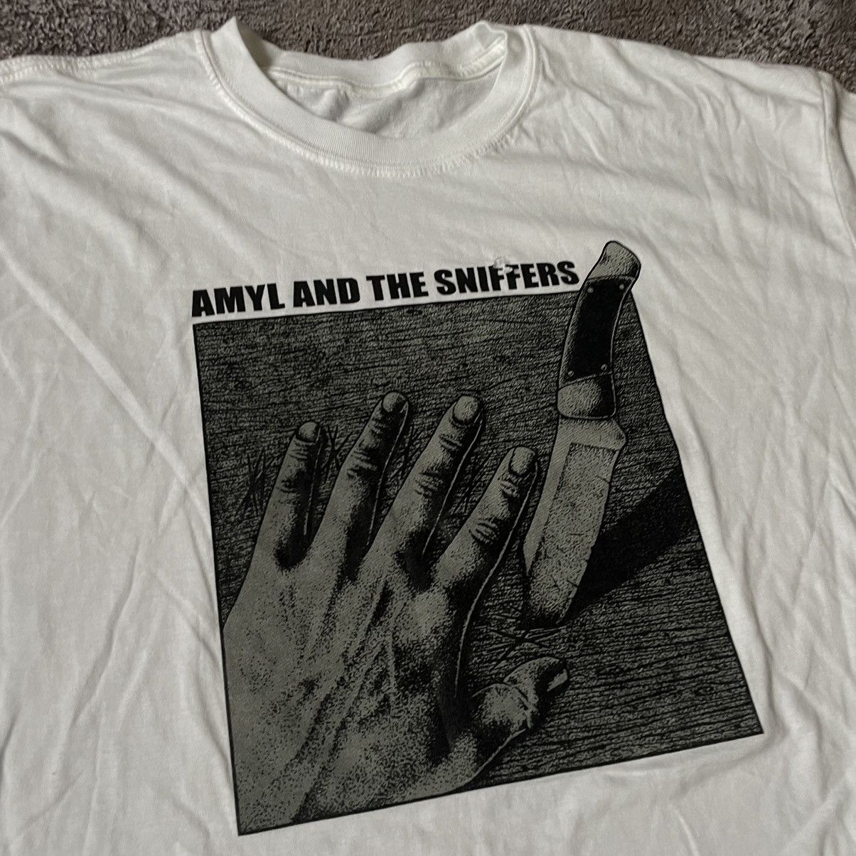 Vintage Vintage Y2K Graphic Tee The Sniffers Band Oversized Goth XXL Size US XXL / EU 58 / 5 - 6 Thumbnail