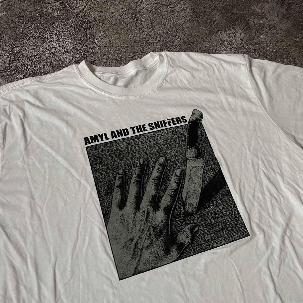 Vintage Vintage Y2K Graphic Tee The Sniffers Band Oversized Goth XXL Size US XXL / EU 58 / 5 - 5 Thumbnail