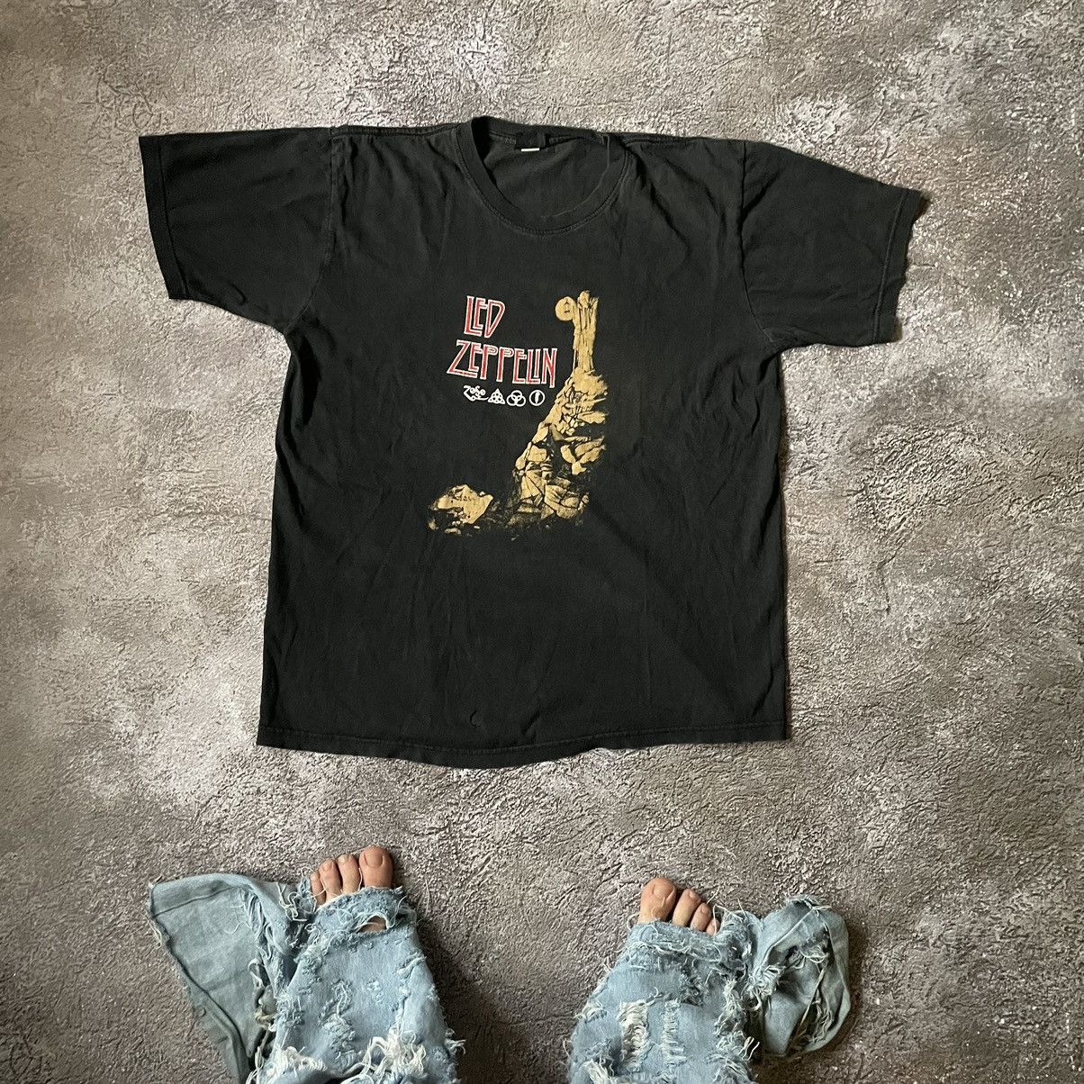 Vintage Vintage 90s Led Zeppelin Graphic Tee Sun Faded Grunge XL Size US XL / EU 56 / 4 - 1 Thumbnail