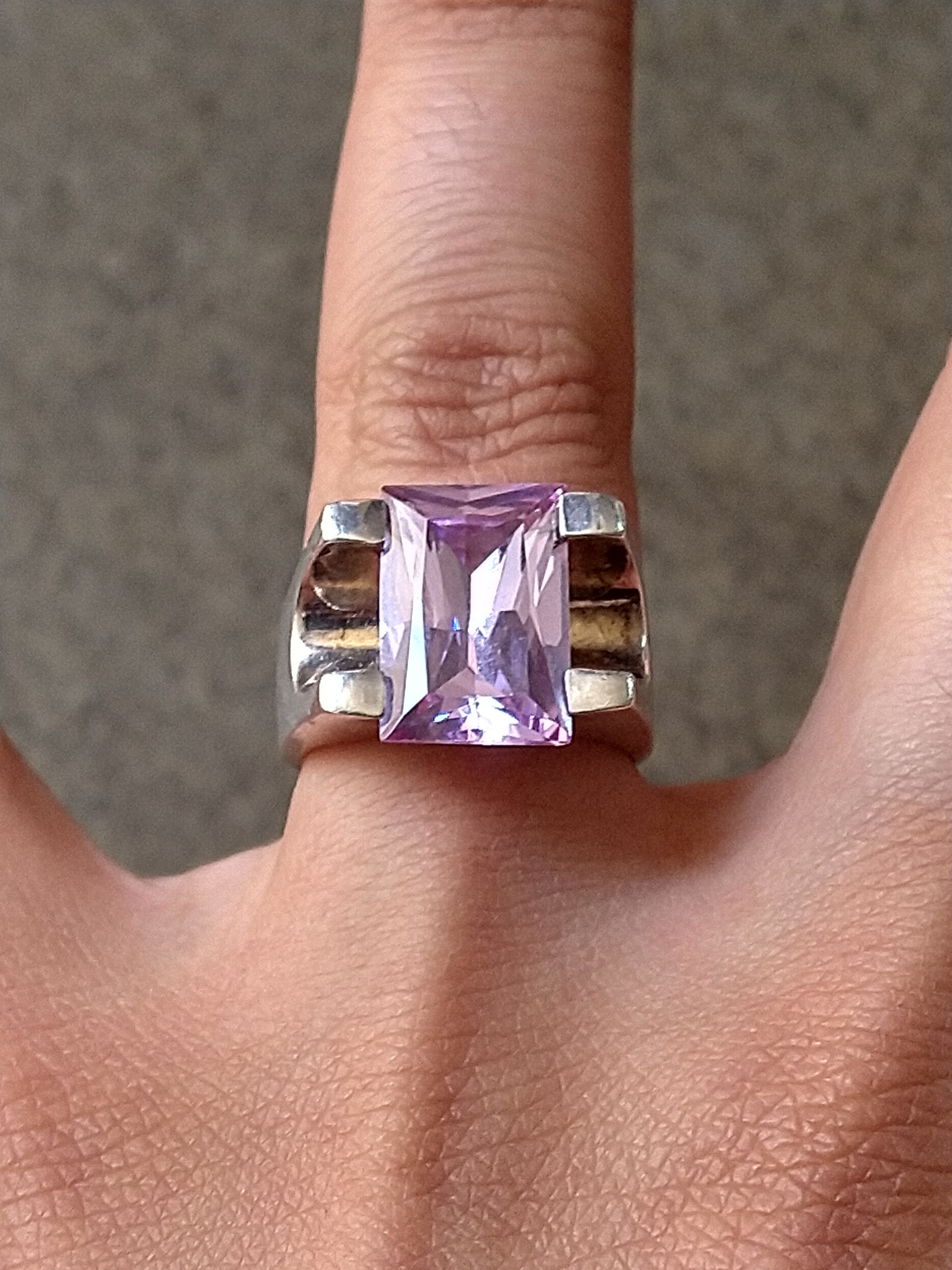 Jewelry Sterling Silver Ring 7.75 Purple CZ Emerald Cut Rectangle Size ONE SIZE - 13 Thumbnail