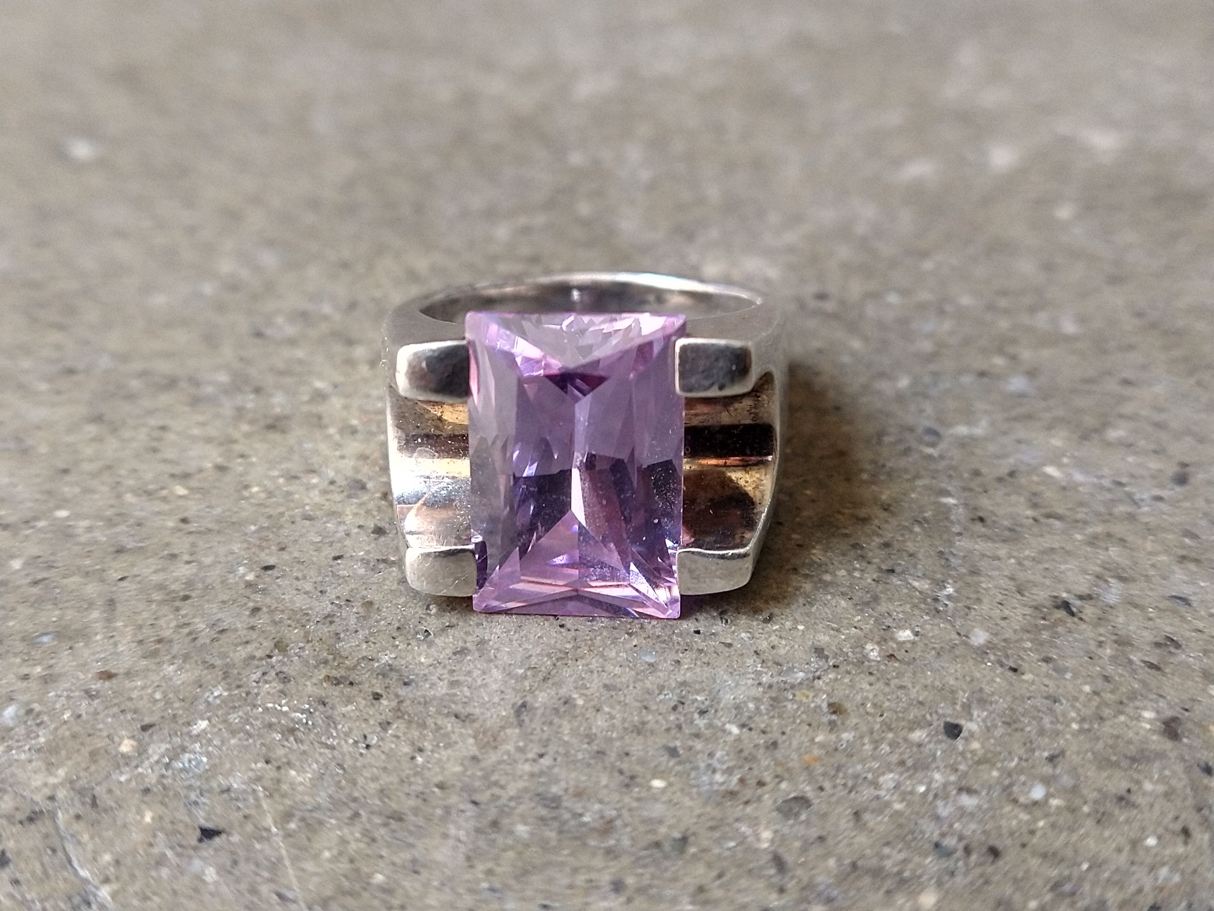 Jewelry Sterling Silver Ring 7.75 Purple CZ Emerald Cut Rectangle Size ONE SIZE - 3 Thumbnail