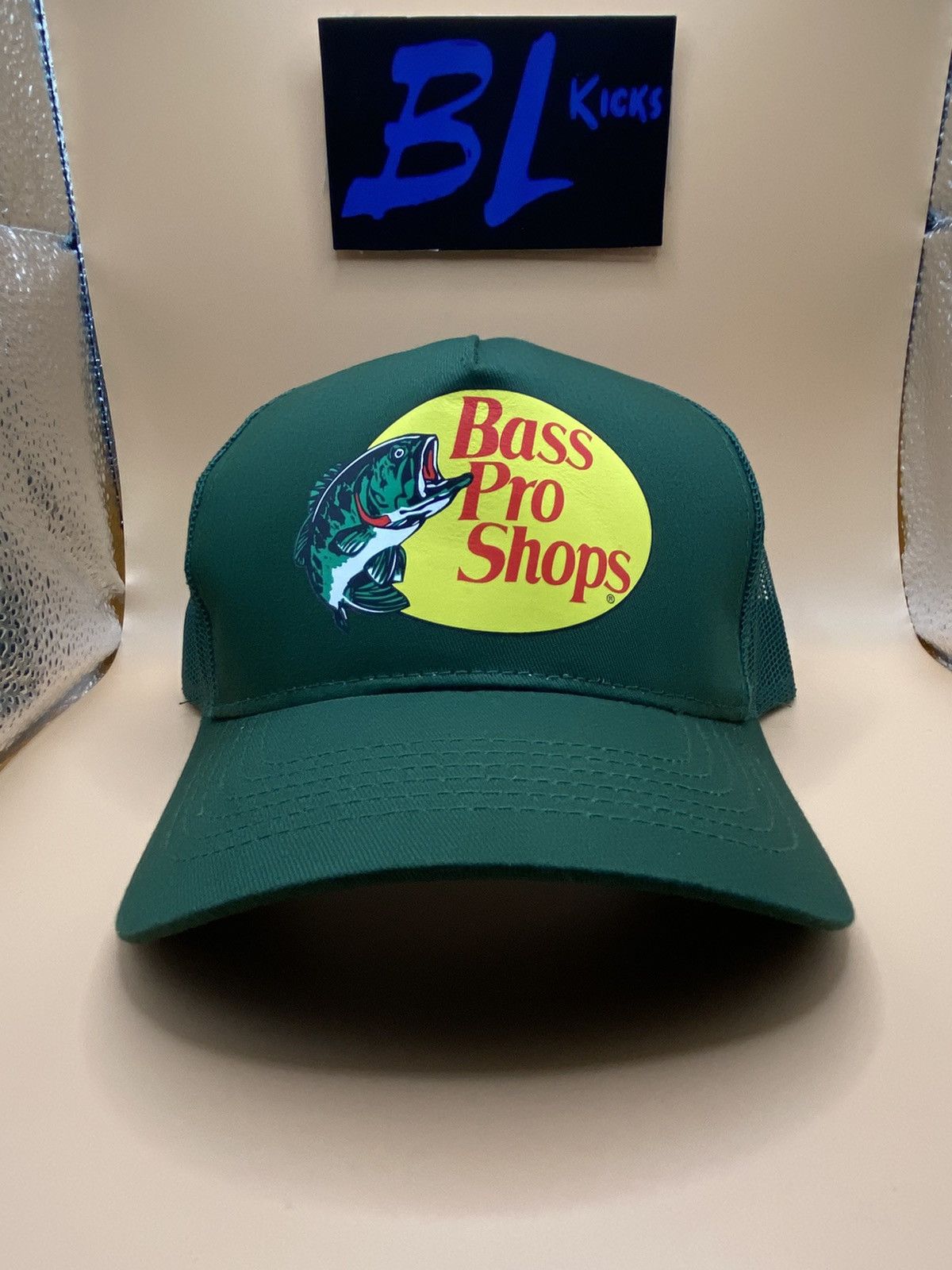 Bass Pro Shops Twotone Green Trucker Hat • Tag Bass Pro Shops Kondisi:  (9/10) excellent condition, best colorway basa pro hat, RARE💚