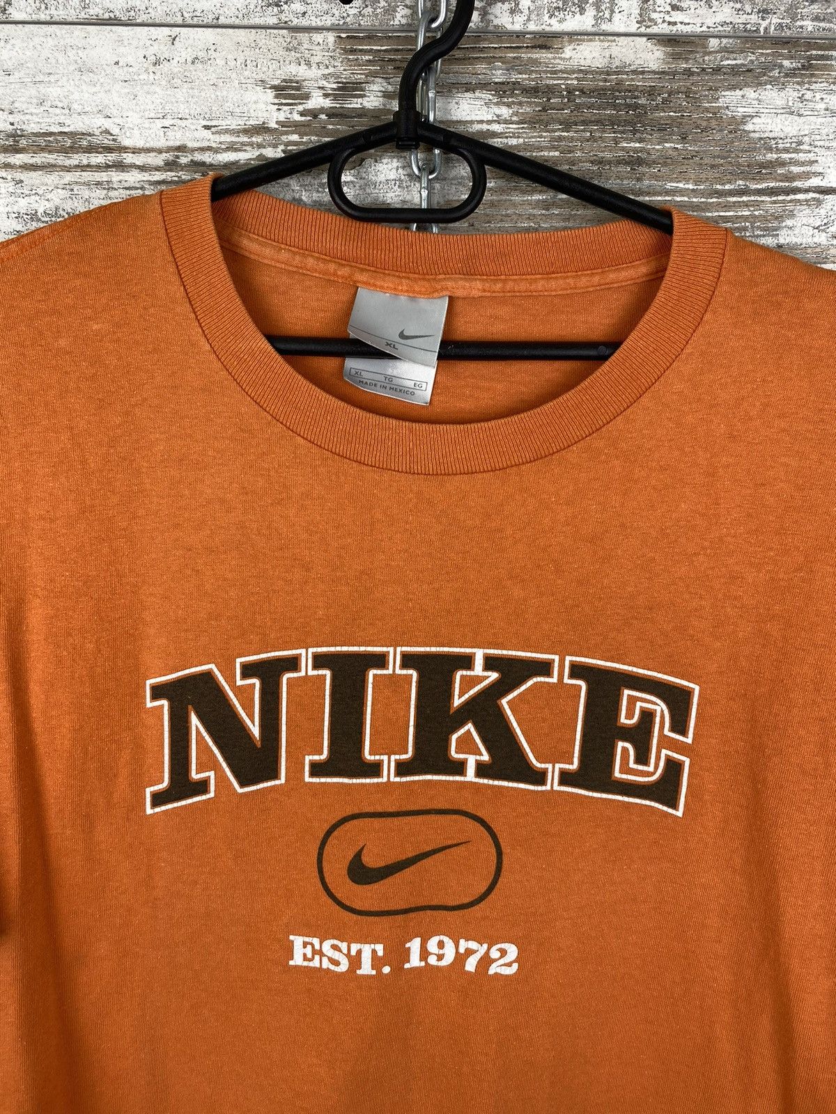 Nike Mens Vintage Nike Big Logo T Shirt rare y2k streetwear tee Size US XL / EU 56 / 4 - 2 Thumbnail