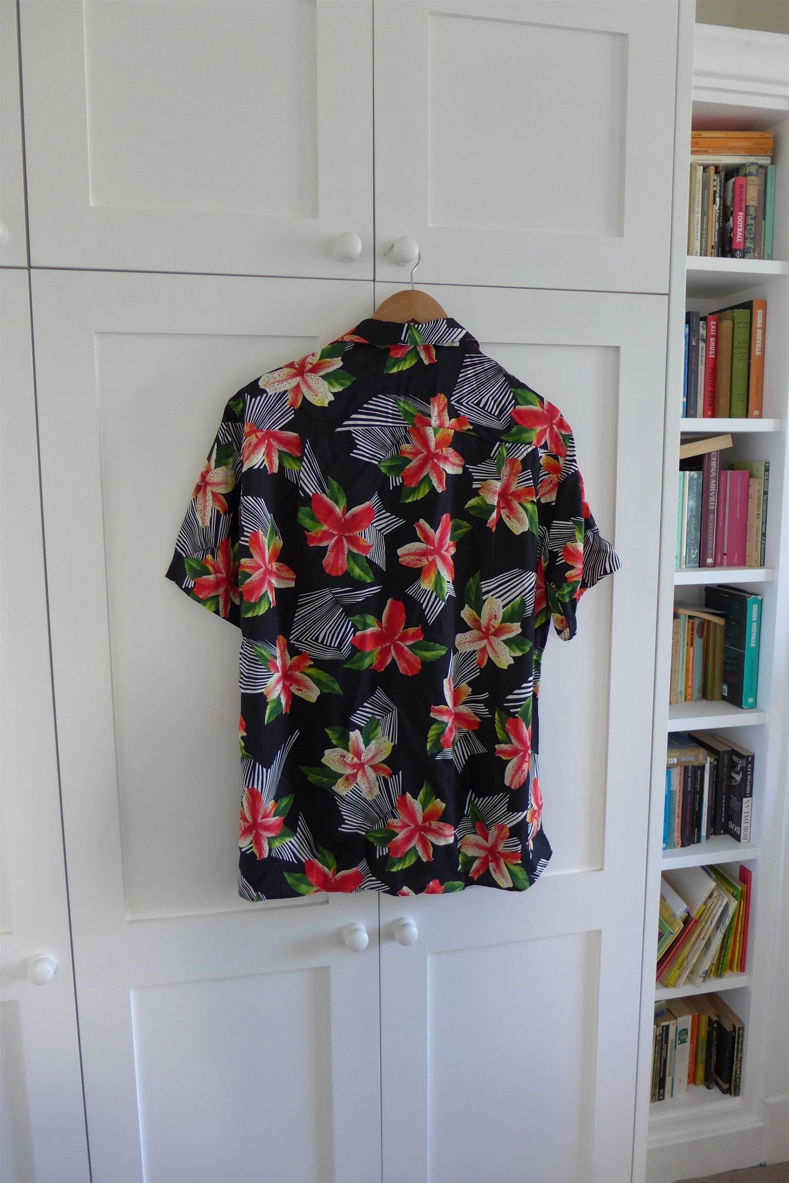 Gitman Bros. Vintage Gitman Vintage Hibiscus Rayon Camp Short-Sleeve Shirt Size US L / EU 52-54 / 3 - 7 Thumbnail
