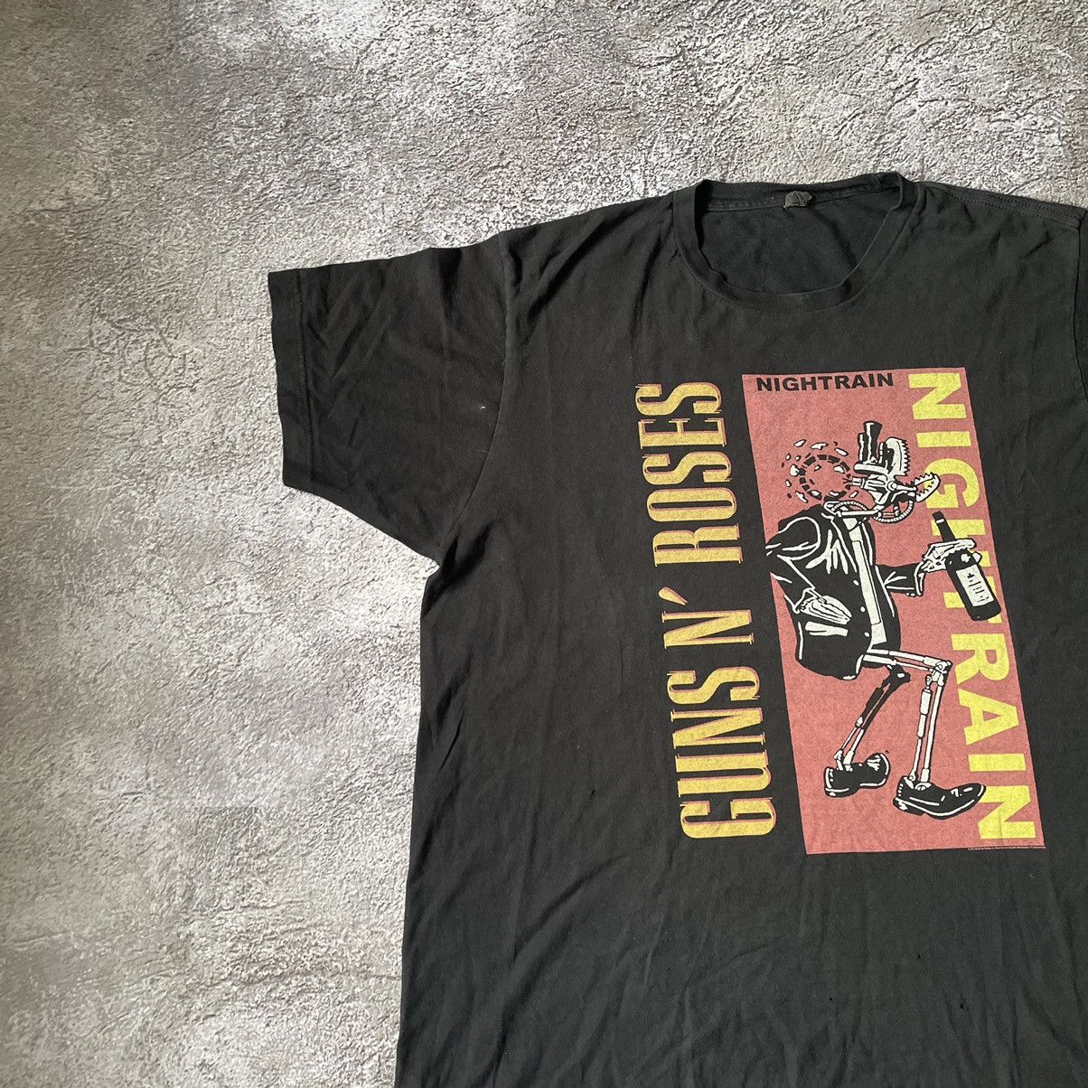 Band Tees Vintage GUNS ROSES RAIN Face Blood DEAD Creepy Horror Tee Size US XL / EU 56 / 4 - 4 Thumbnail