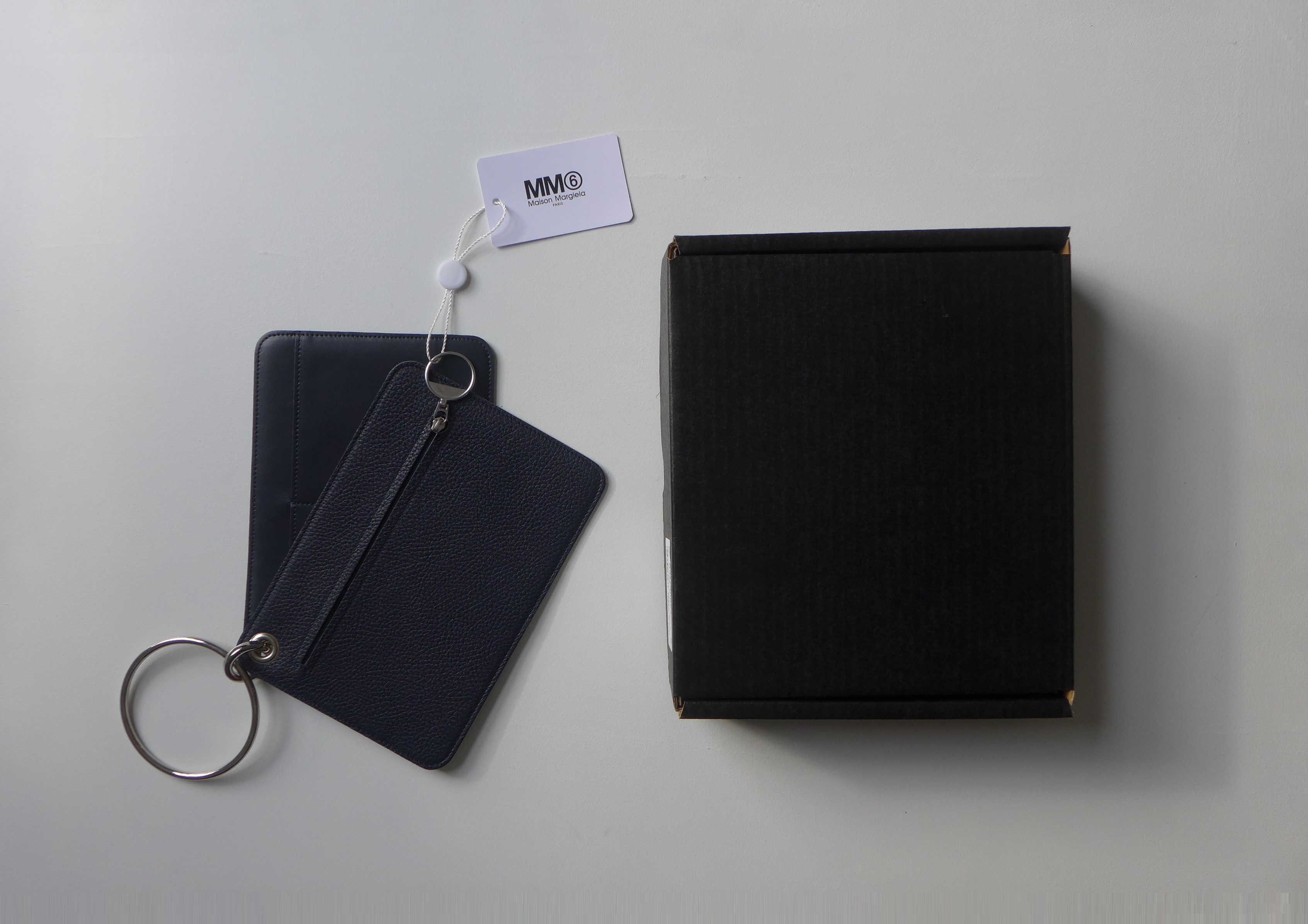 Maison Margiela Margiela Envelope Hoop Clutch Bag - Navy Calf Leather Size ONE SIZE - 9 Thumbnail