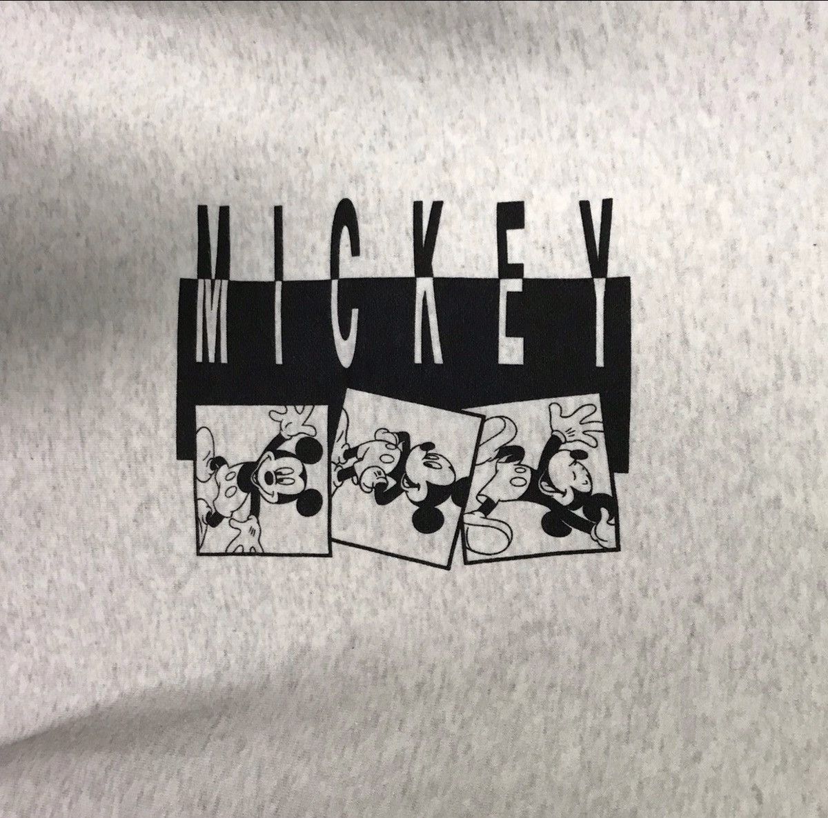 Mickey Mouse × Vintage Vintage Disney Mickey Mouse Sweatshirt Made In Japan Size US S / EU 44-46 / 1 - 3 Thumbnail