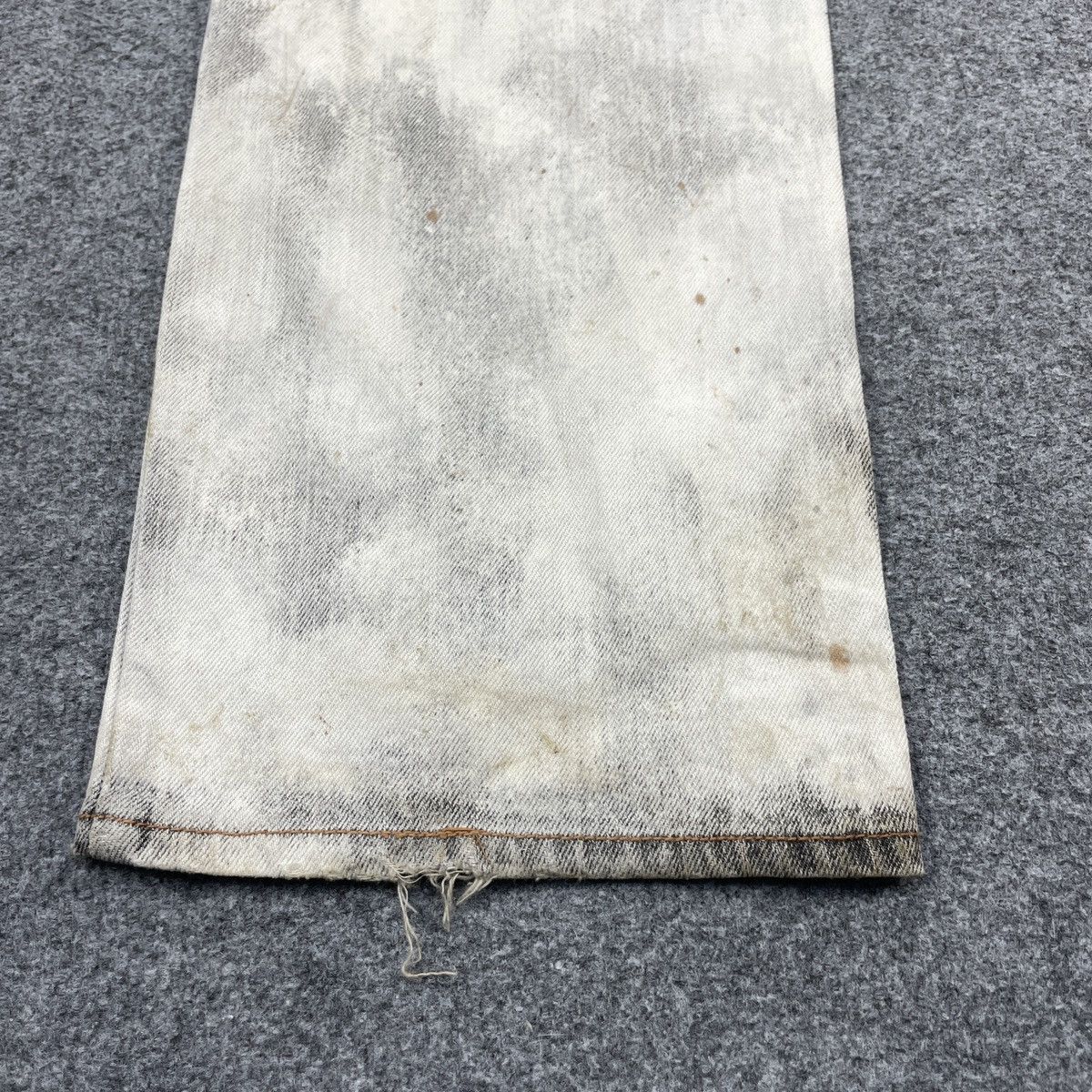 Japanese Brand × Vintage Vintage Japanese Brand B.C Factory Distressed Light Wash Size US 32 / EU 48 - 11 Thumbnail
