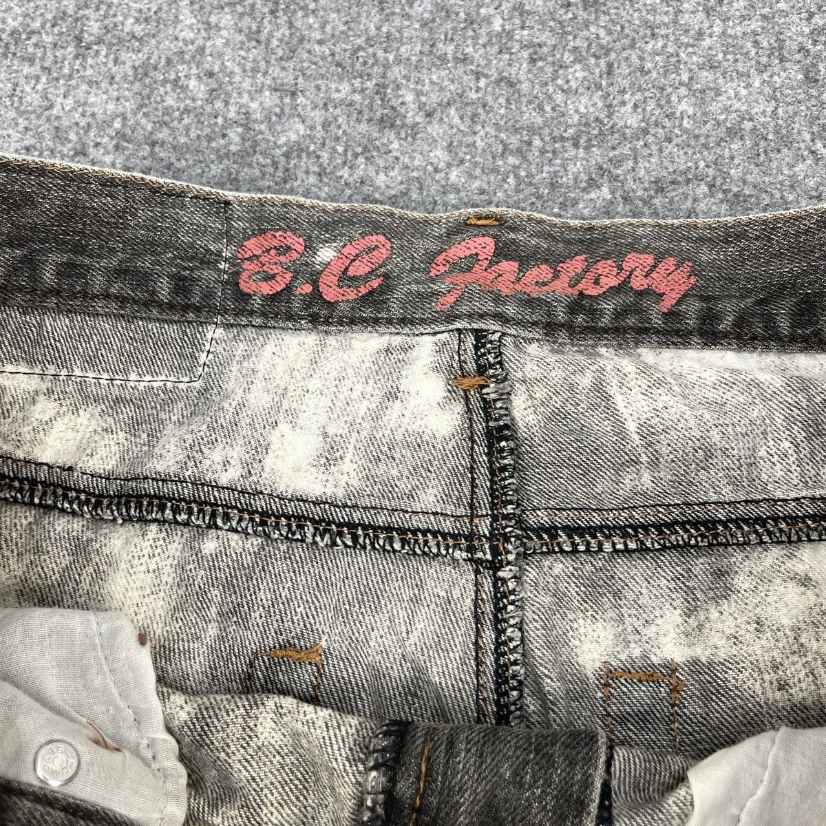 Japanese Brand × Vintage Vintage Japanese Brand B.C Factory Distressed Light Wash Size US 32 / EU 48 - 10 Thumbnail