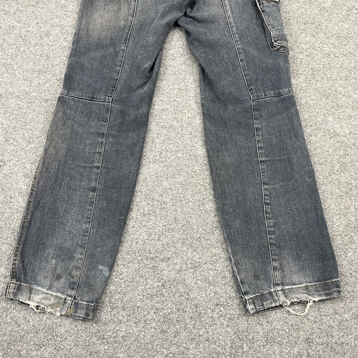 Japanese Brand × Vintage Vintage Japanese Brand Distressed Cargo Pants Size US 31 - 9 Thumbnail