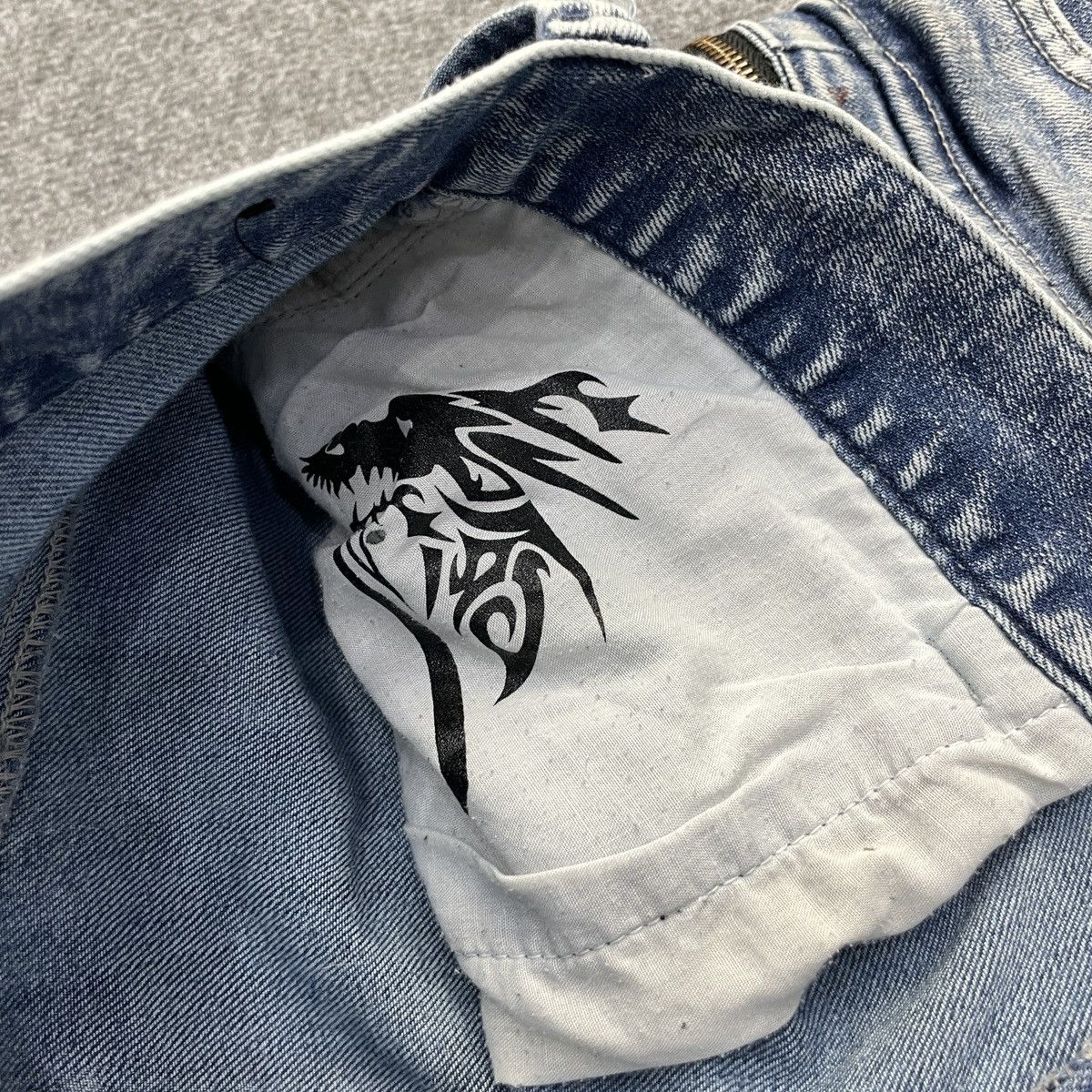 Japanese Brand × Vintage Vintage Japanese Brand Z-Dragon Faded Distressed Cargo Pants Size US 33 - 13 Thumbnail