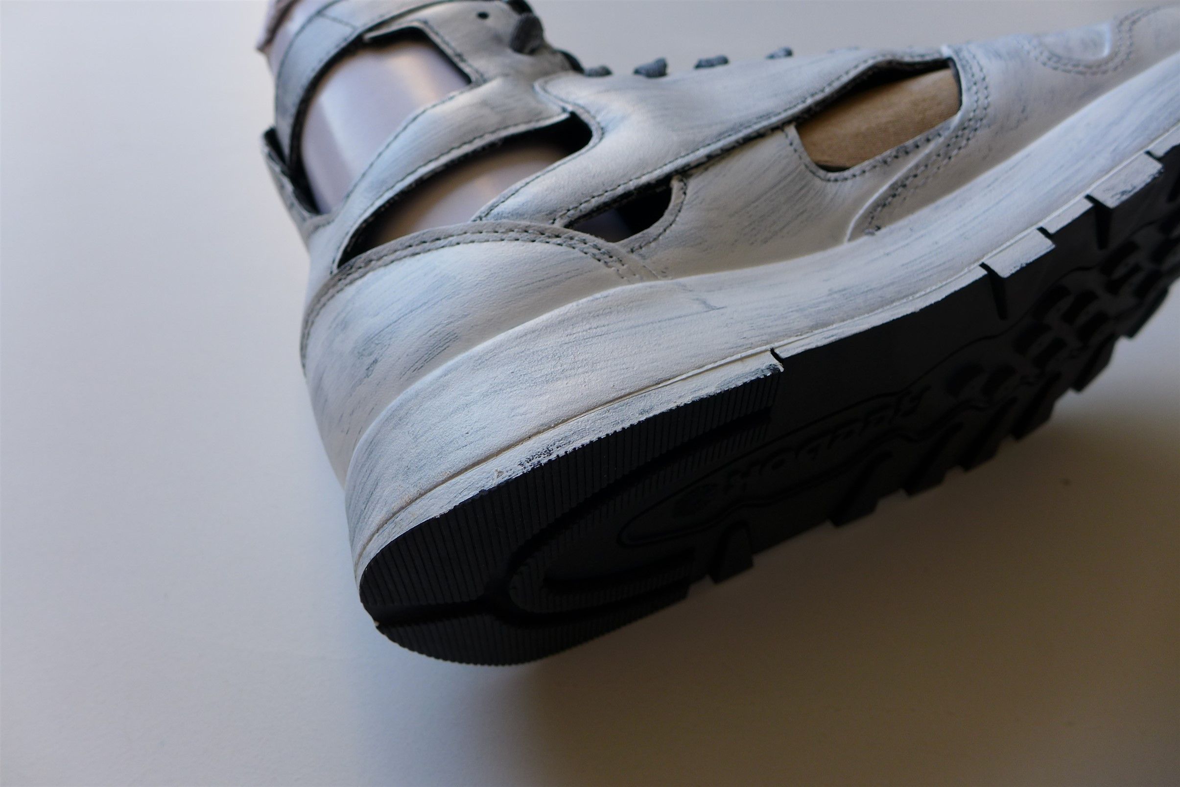 Maison Margiela × Reebok Margiela x Reebok Gladiator Sneakers - Hand Painted Leather Size US 9 / EU 42 - 12 Thumbnail