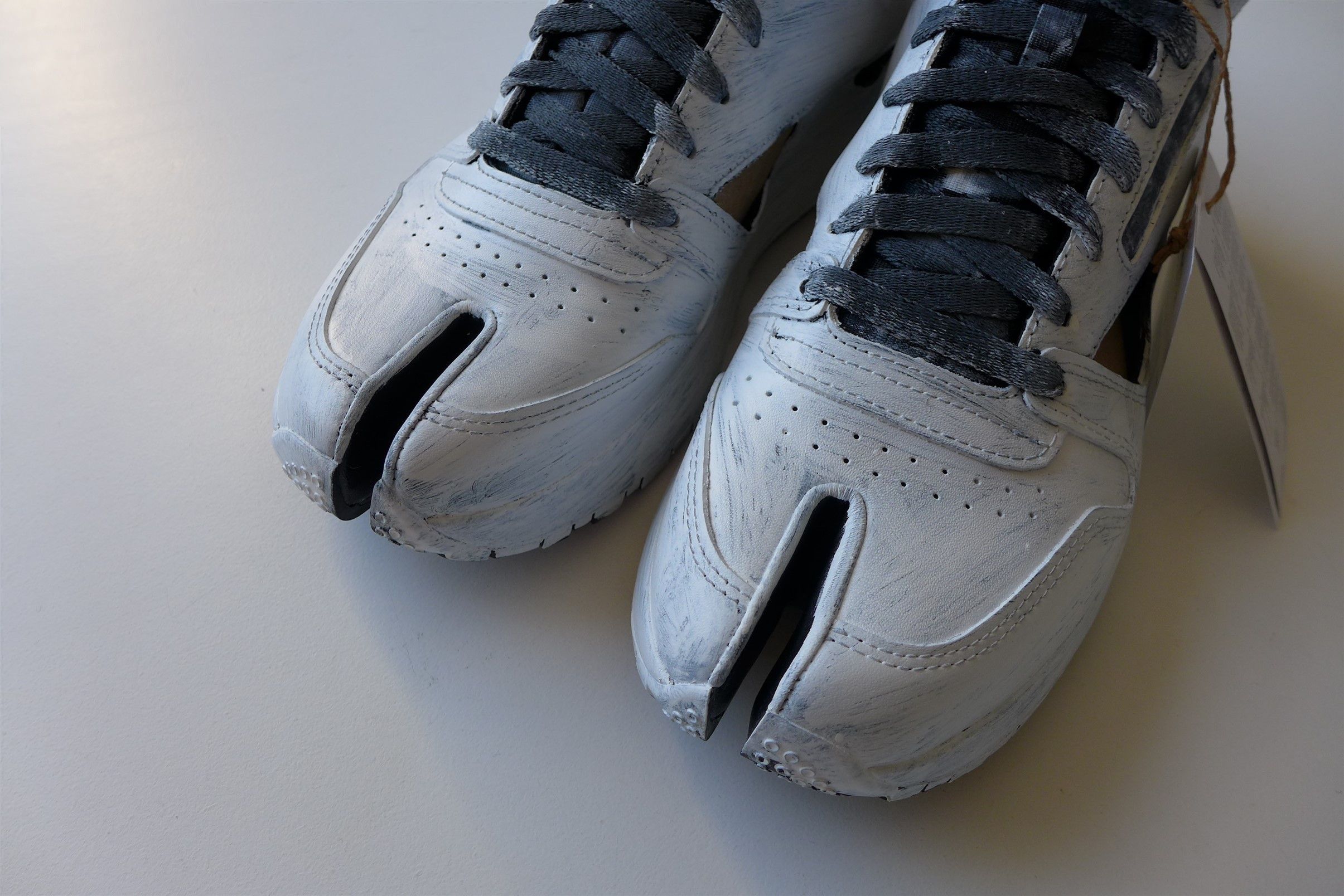 Maison Margiela × Reebok Margiela x Reebok Gladiator Sneakers - Hand Painted Leather Size US 10 / EU 43 - 15 Thumbnail