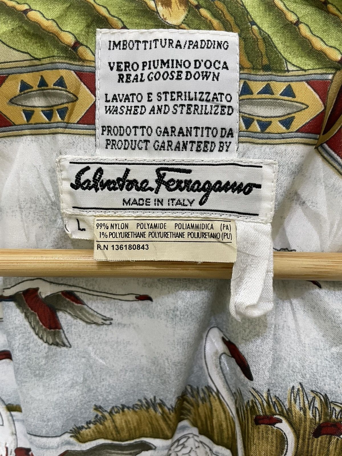 Salvatore Ferragamo Salvatore Ferragamo Animal Art Puffer Jacket Made In Italy Size US L / EU 52-54 / 3 - 18 Thumbnail