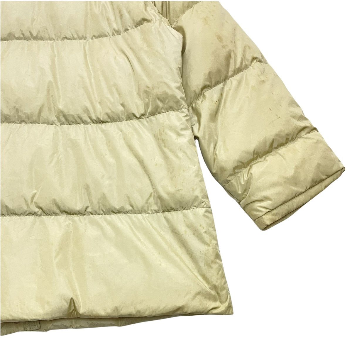 Salvatore Ferragamo Salvatore Ferragamo Animal Art Puffer Jacket Made In Italy Size US L / EU 52-54 / 3 - 15 Thumbnail