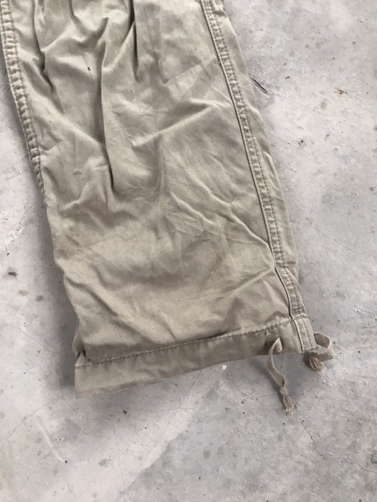 Beauty Beast RARE BACK NUMBERS CARGO PANTS MULTI POCKET Size US 31 - 10 Thumbnail