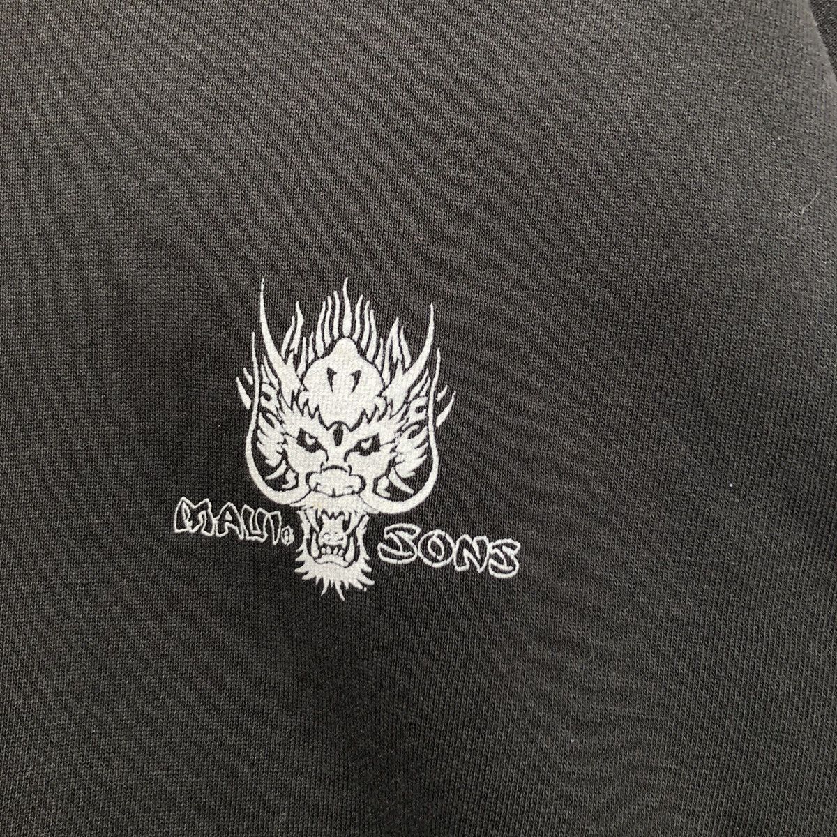Maui and Sons × Vintage Vintage Maui And Sons Crewneck Sweatshirt Printed Size US L / EU 52-54 / 3 - 7 Thumbnail
