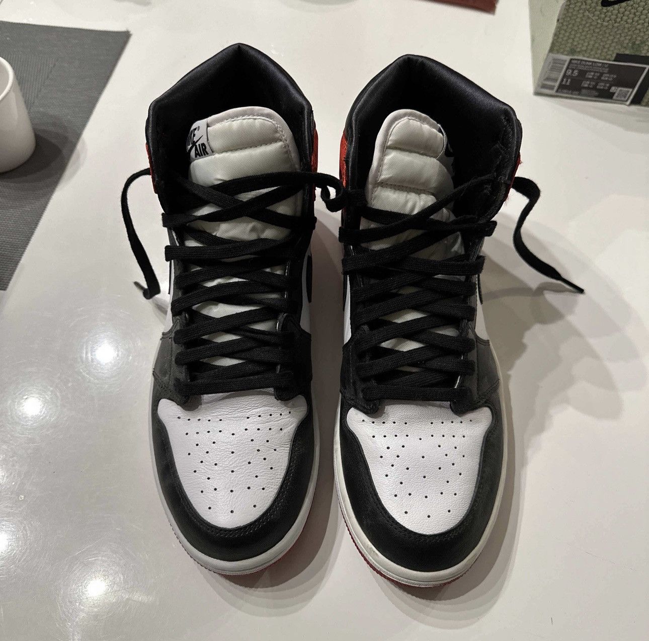 Jordan 1 Satin Black Toe