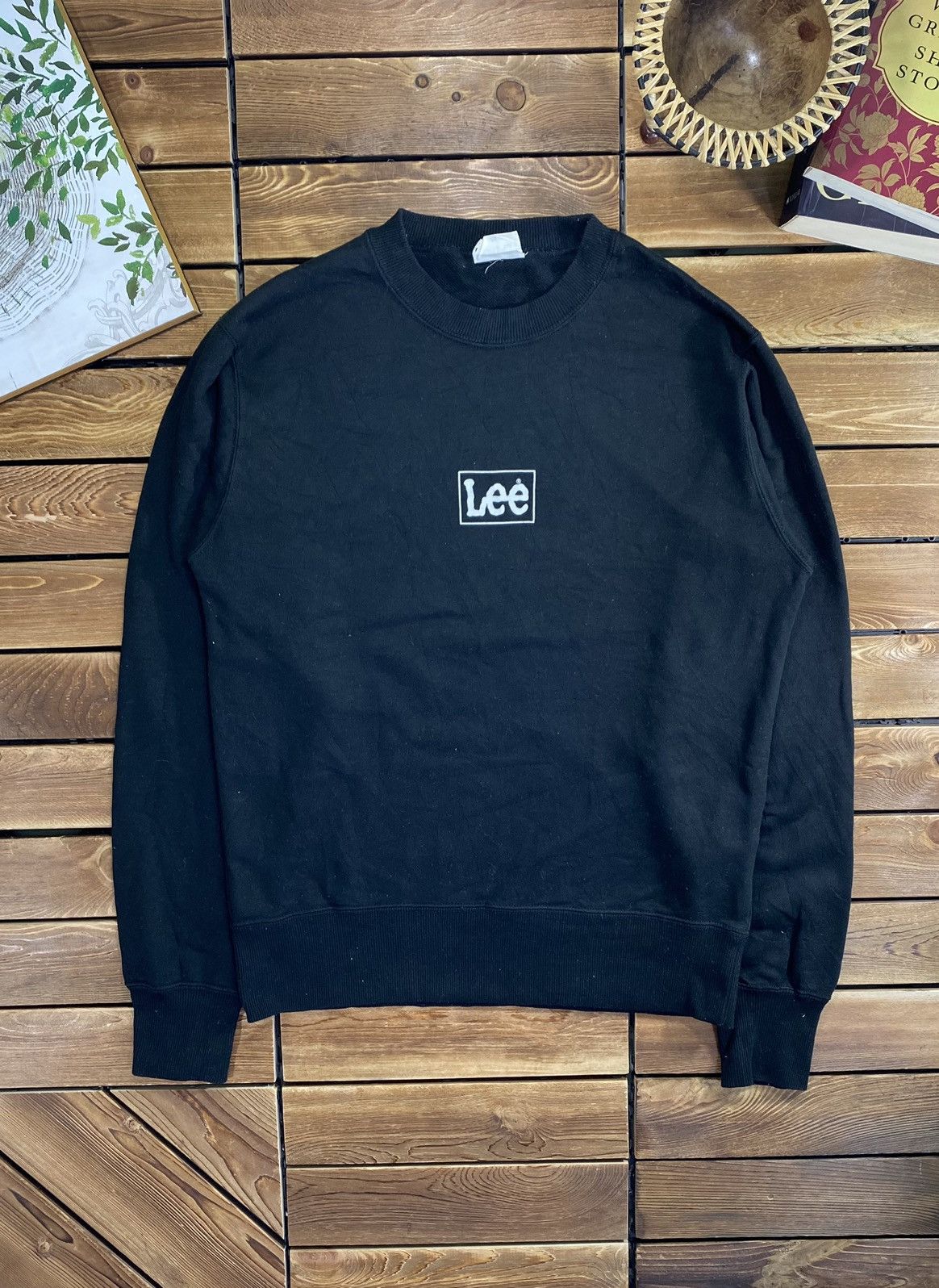 Lee × Vintage Vintage Lee Japanese Brand sweatshirt Small Logo size S Size US S / EU 44-46 / 1 - 2 Thumbnail
