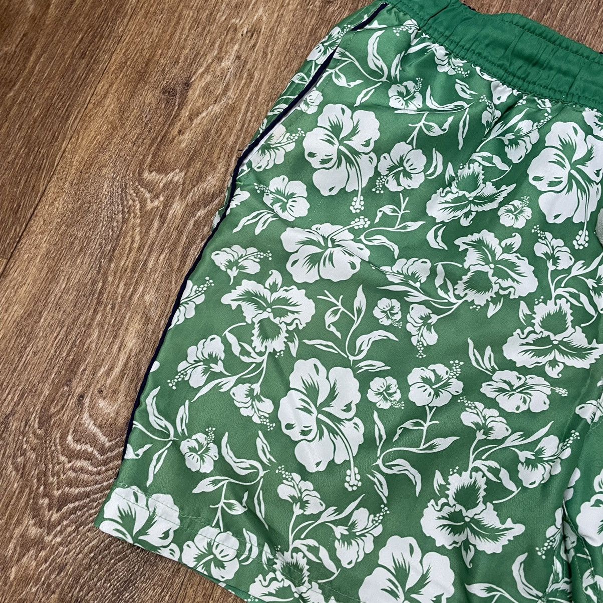 Vintage Vintage 90s Floral All Over Print Baggy Shorts Y2K Streetwea Size US 34 / EU 50 - 4 Thumbnail