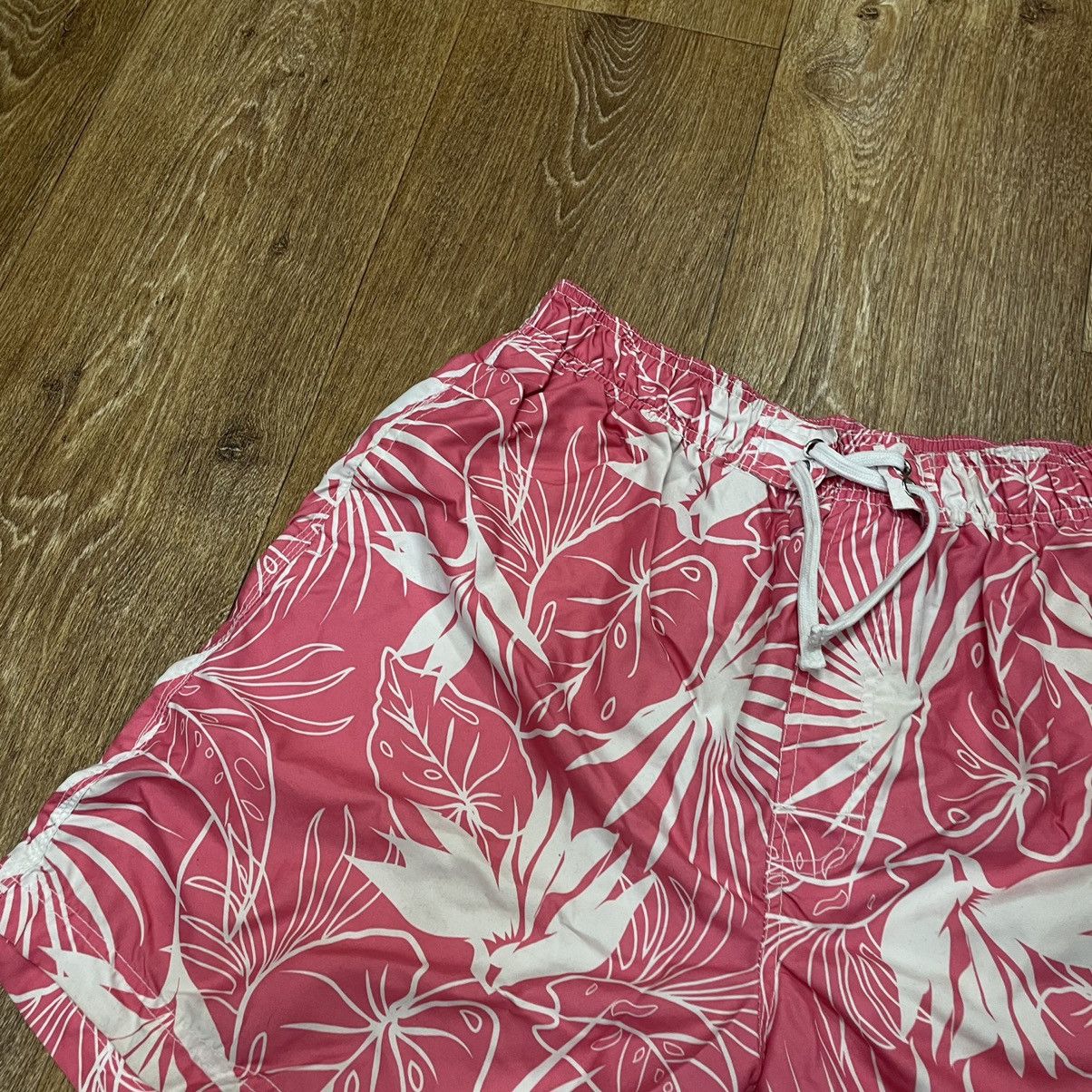 Vintage Vintage 90s Floral All Over Print Shorts Swim Y2K Streetwear Size US 32 / EU 48 - 5 Thumbnail