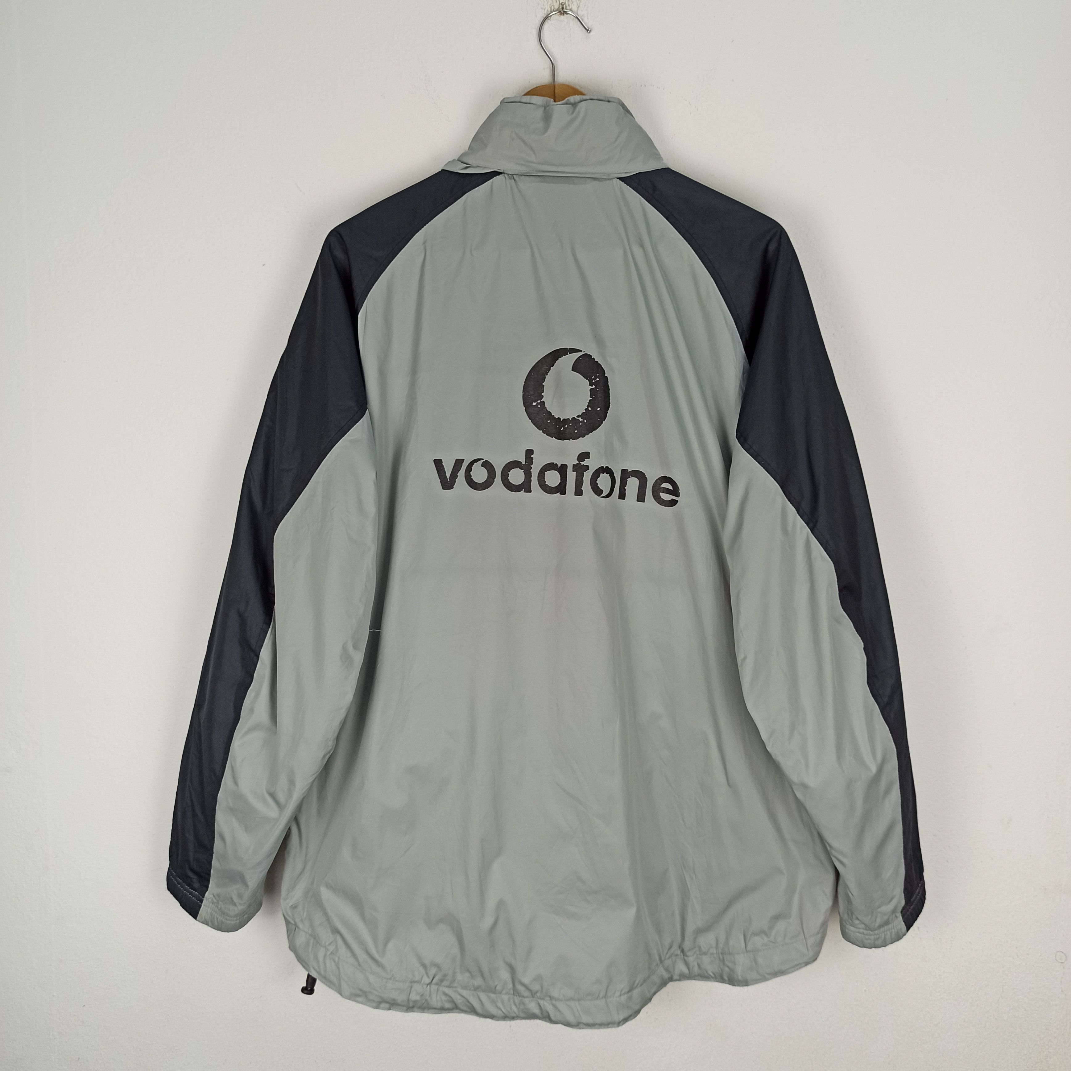 Nike Vintage Nike Manchester United EPL Vodafone Logo Size US L / EU 52-54 / 3 - 5 Thumbnail