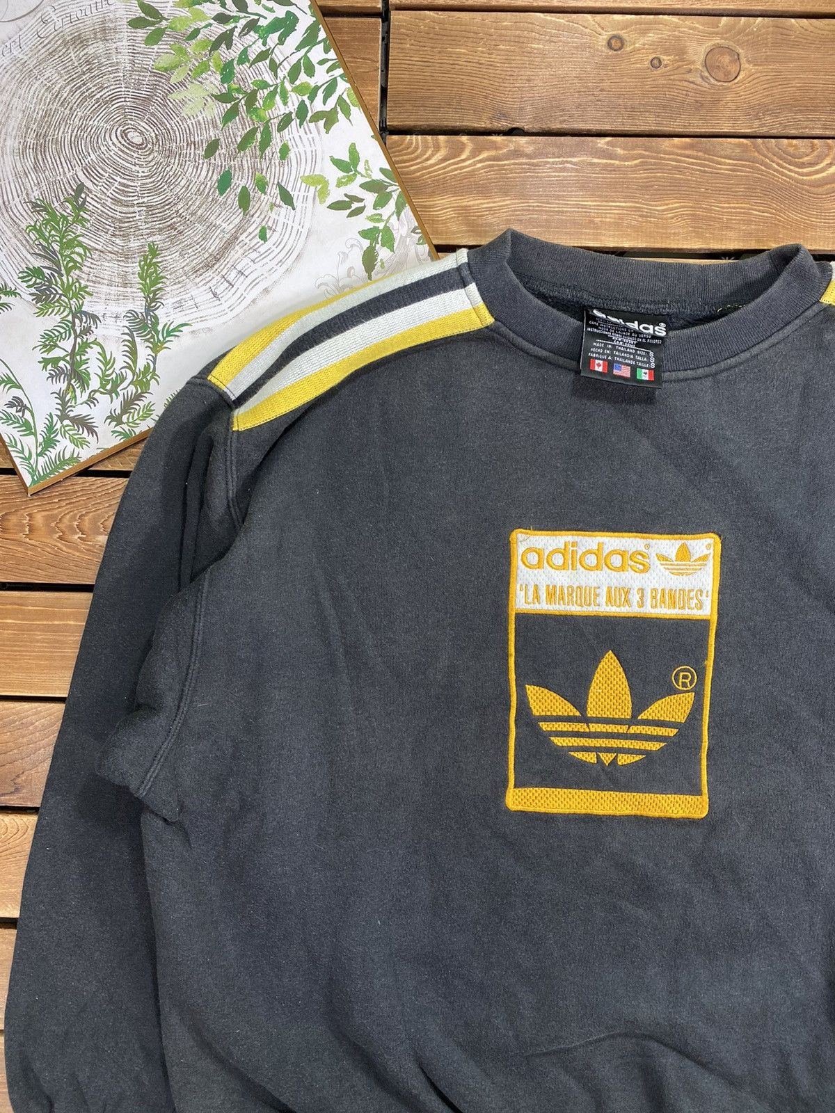 Adidas × Vintage Vintage 90s Adidas Big Logo Sweatshirt Aux 3 Bandes Size S Size US S / EU 44-46 / 1 - 5 Thumbnail