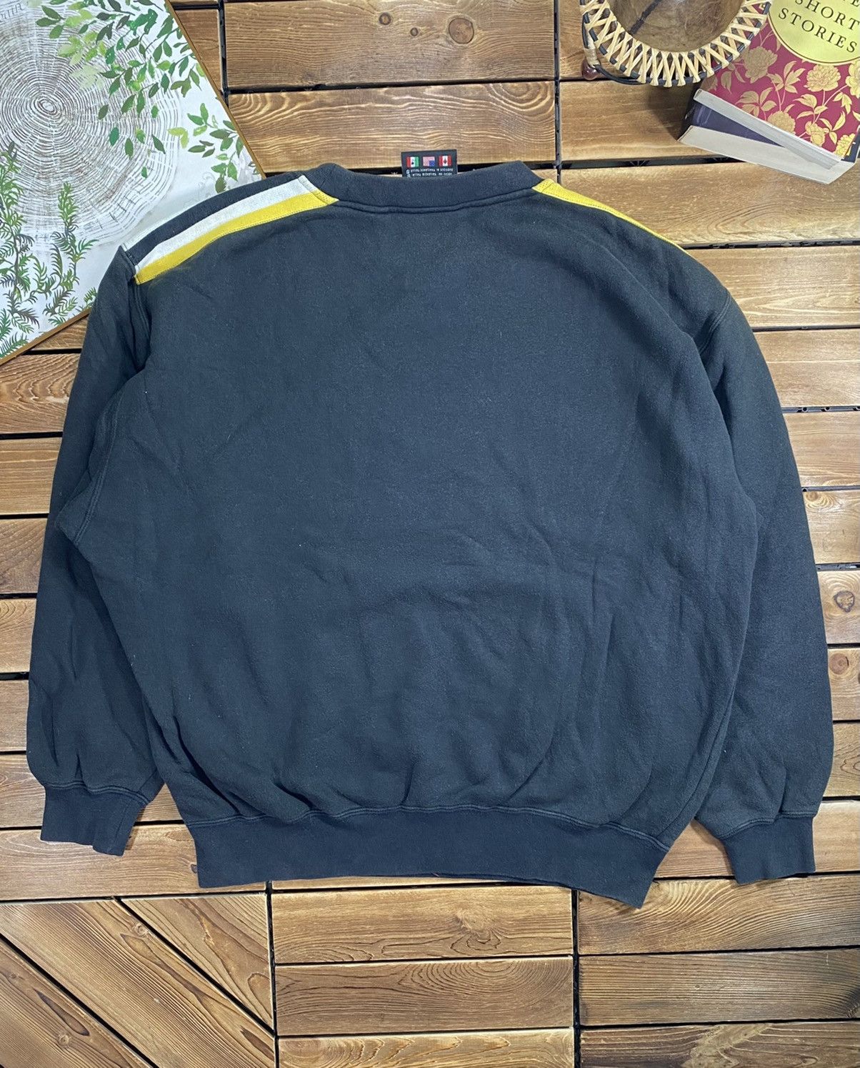 Adidas × Vintage Vintage 90s Adidas Big Logo Sweatshirt Aux 3 Bandes Size S Size US S / EU 44-46 / 1 - 8 Thumbnail
