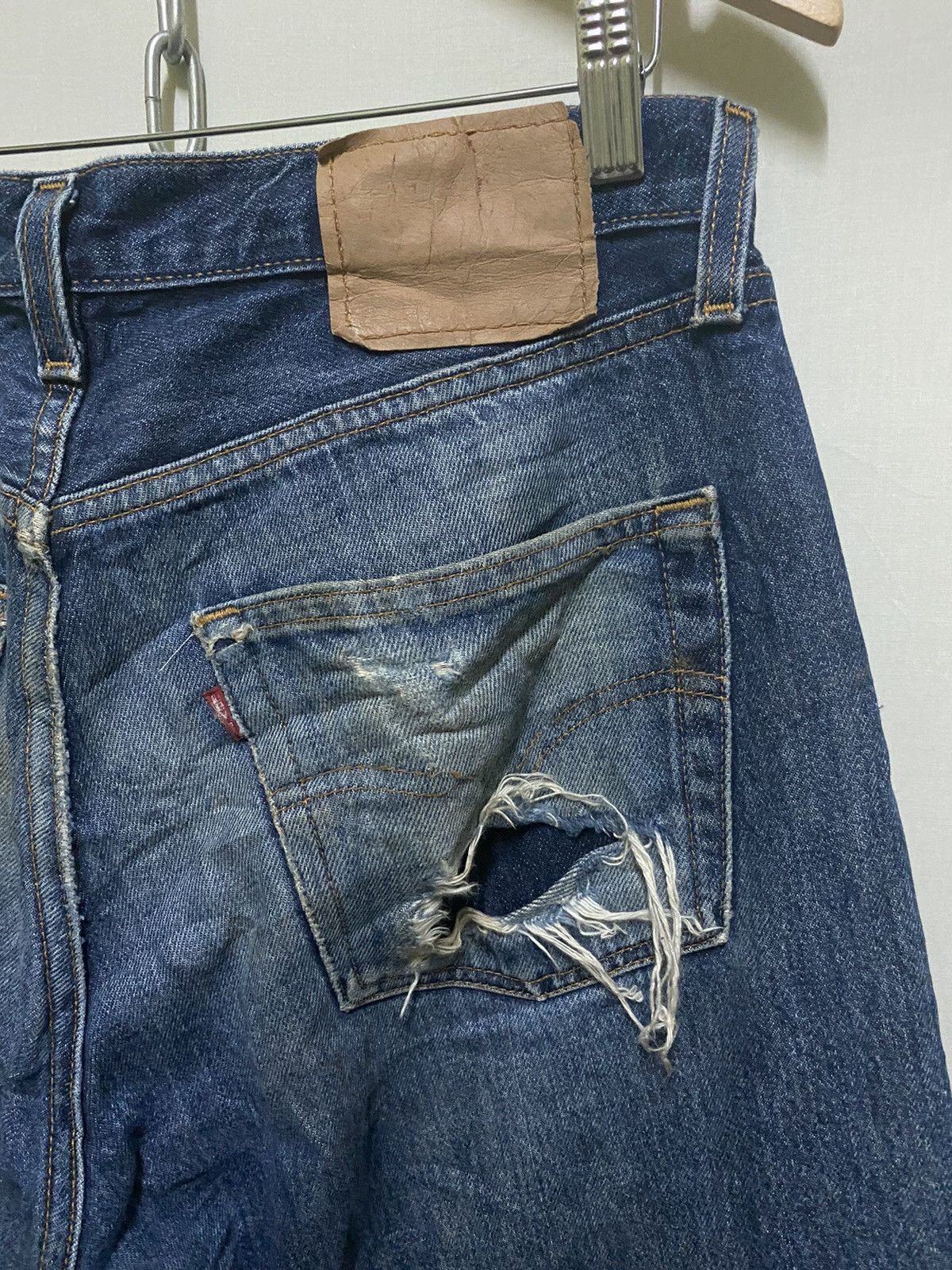Levi's Vintage Clothing × Vintage Levis Distressed Jeans Vintage Size US 30 / EU 46 - 6 Thumbnail