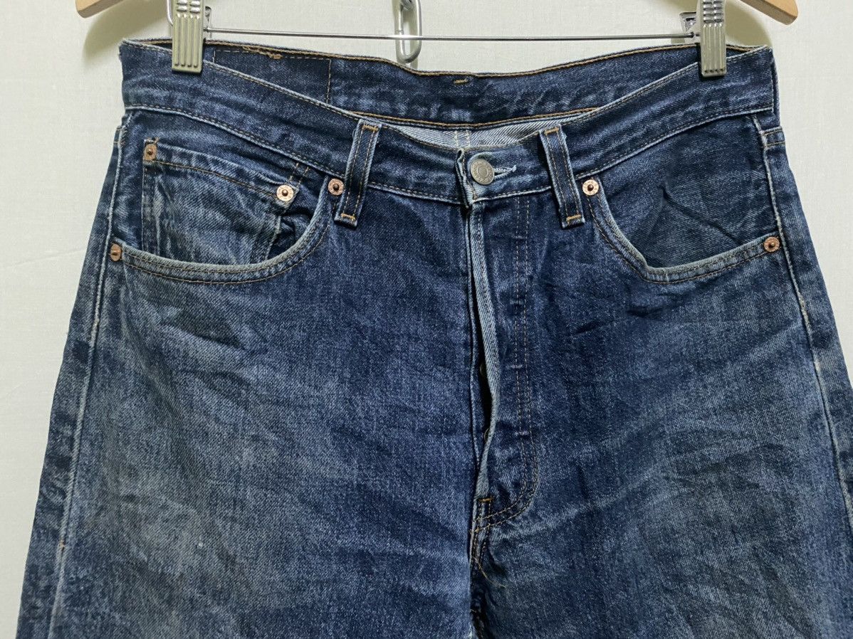 Levi's Vintage Clothing × Vintage Levis Distressed Jeans Vintage Size US 30 / EU 46 - 2 Thumbnail