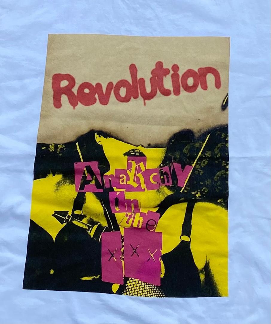 Vintage vintage tee Revoluy Anarchy A30 Size US L / EU 52-54 / 3 - 2 Thumbnail